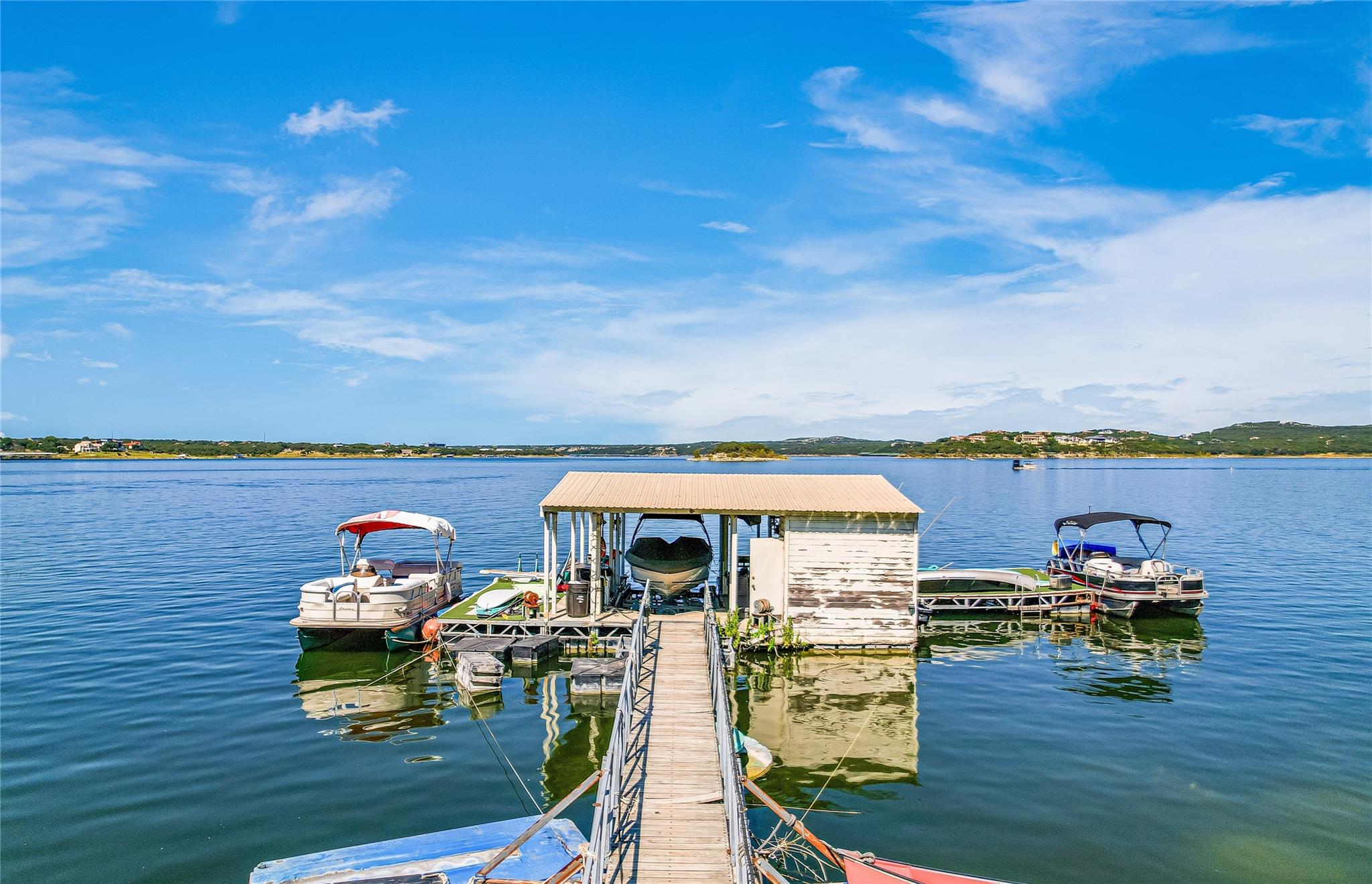 Image 13 of 27 For 15919 Booth Circle Cir