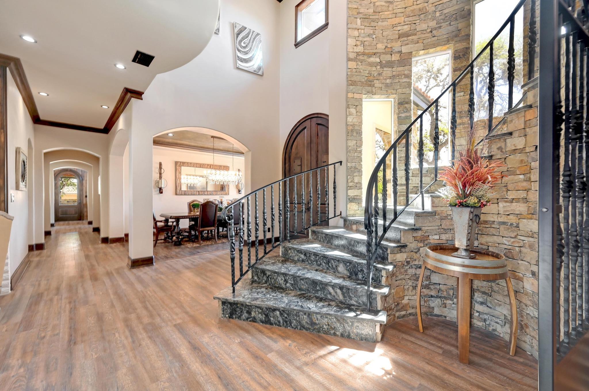 Image 6 of 40 For 200 Skippin Stone Ln