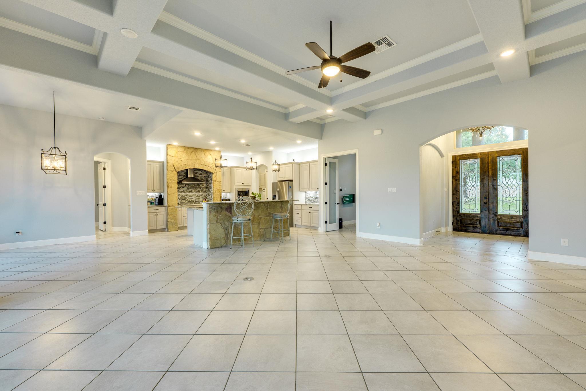 Image 10 of 40 For 346 Blackbird Dr