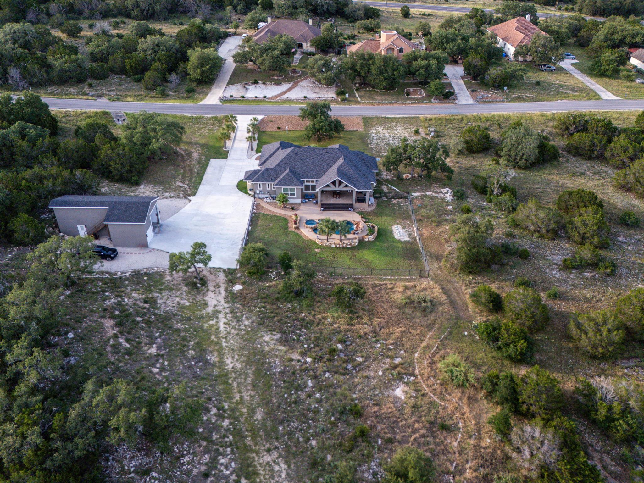 Image 30 of 40 For 346 Blackbird Dr