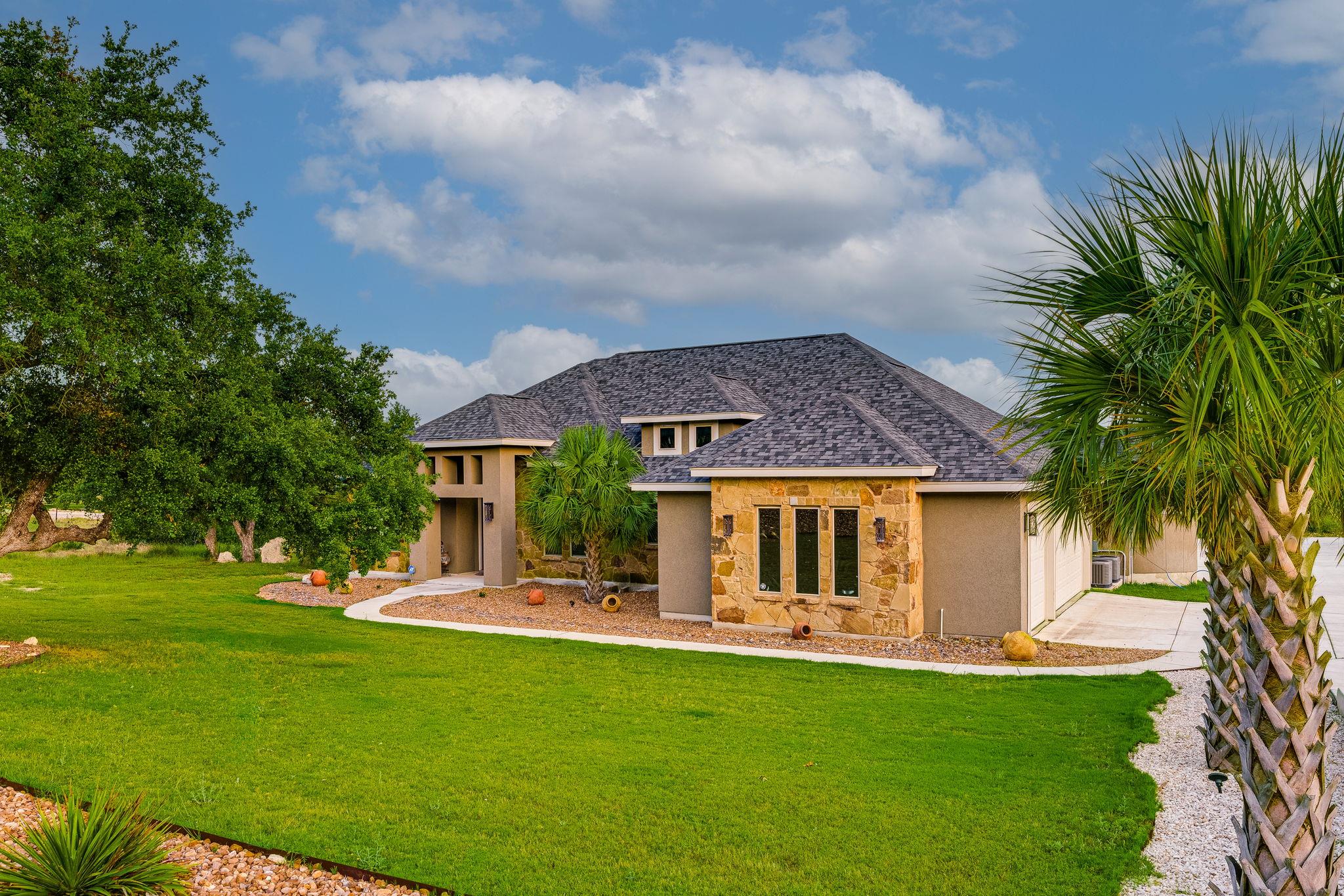 Image 5 of 40 For 346 Blackbird Dr