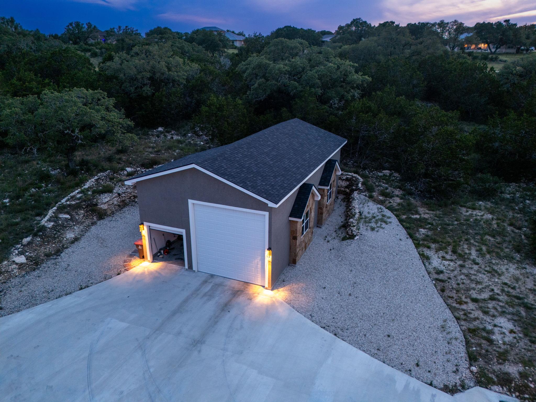 Image 8 of 40 For 346 Blackbird Dr