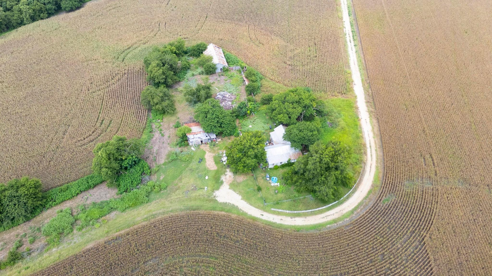 Image 19 of 25 For 4400-4402 Highway 95