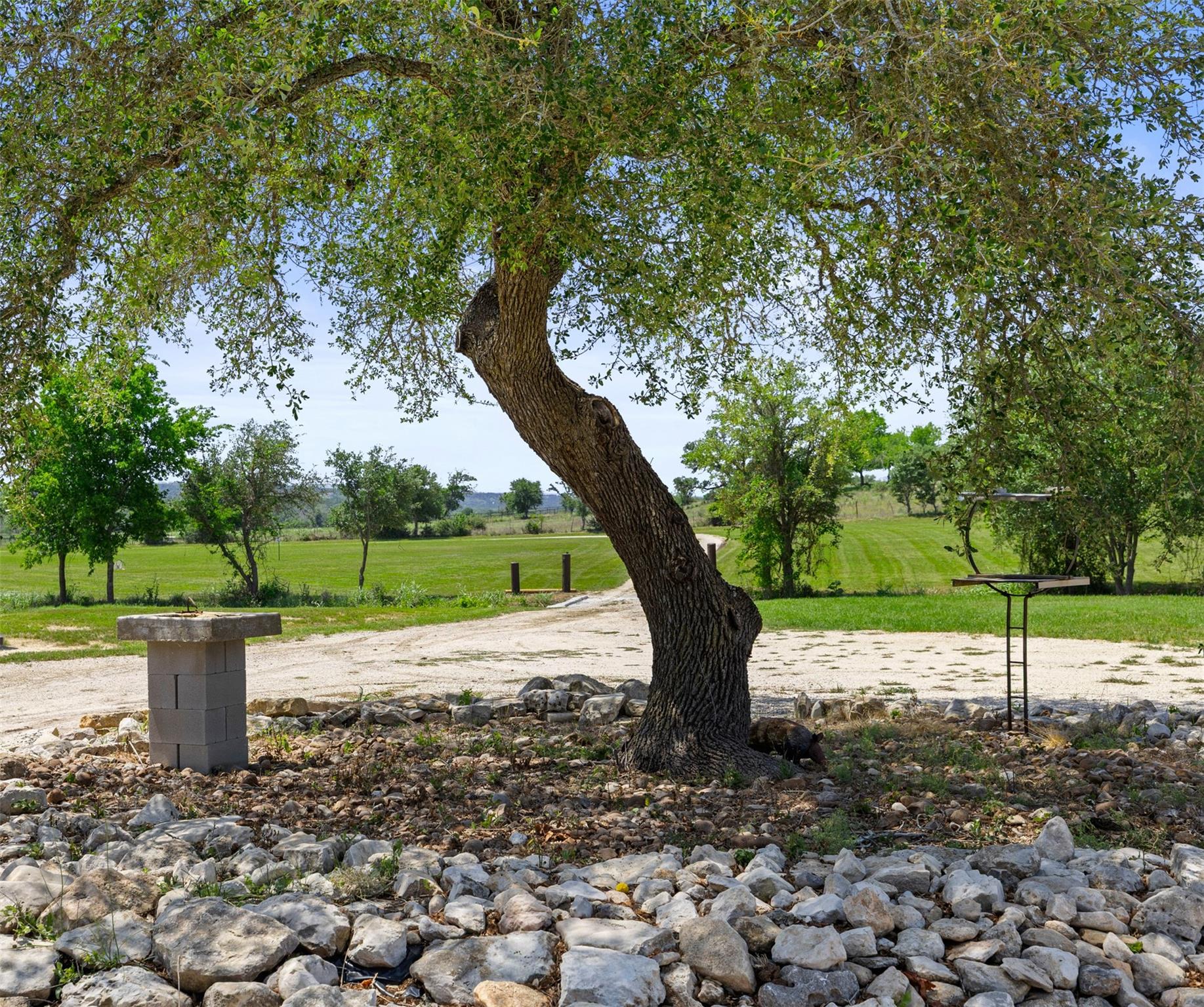 Image 25 of 31 For 2124 Crabapple Rd