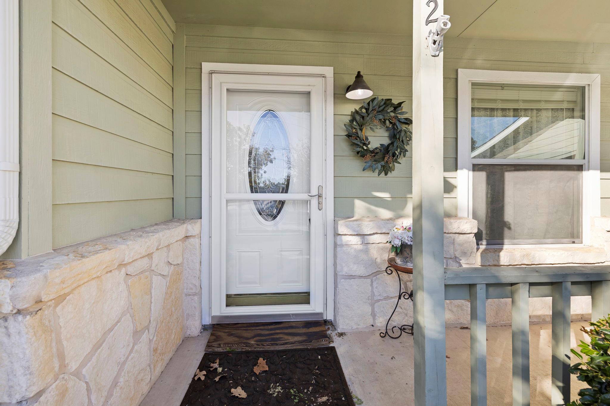 Image 4 of 26 For 121 Plant Ave Ave Apt 102