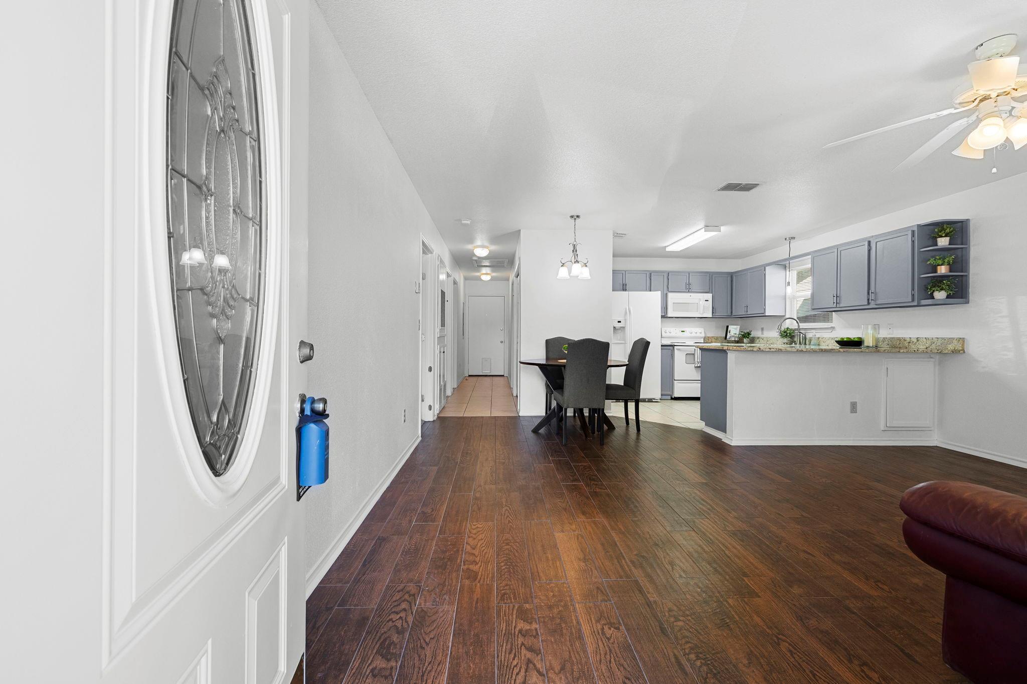 Image 5 of 26 For 121 Plant Ave Ave Apt 102