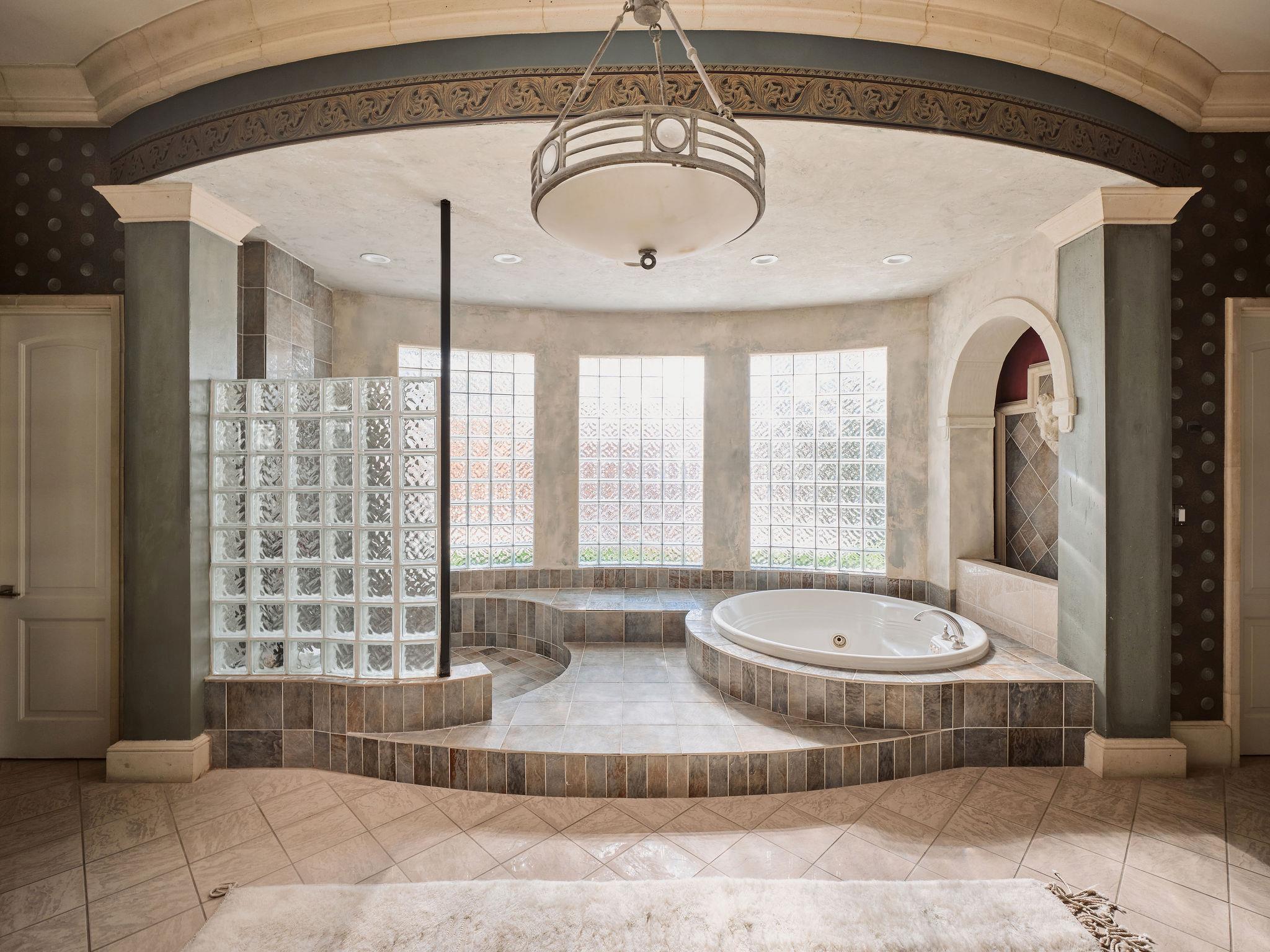 Image 25 of 40 For 4511 Island Cv