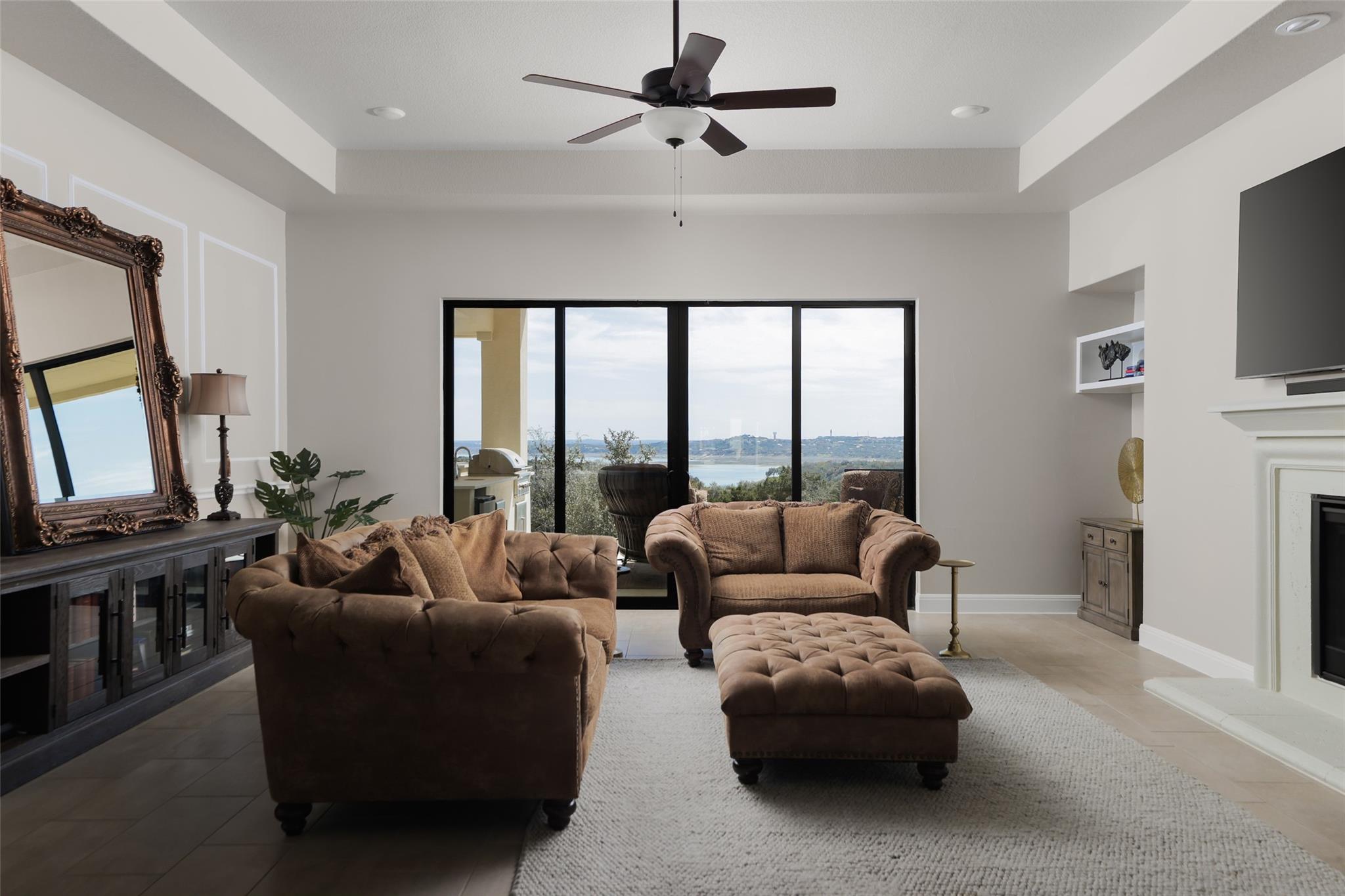 Image 10 of 40 For 15608 Mary St