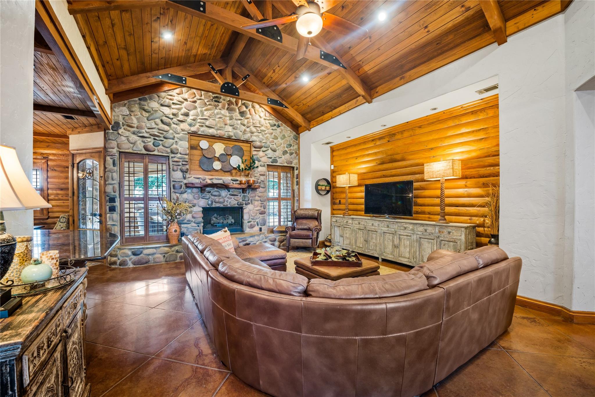 Image 7 of 39 For 1400 County Road 320