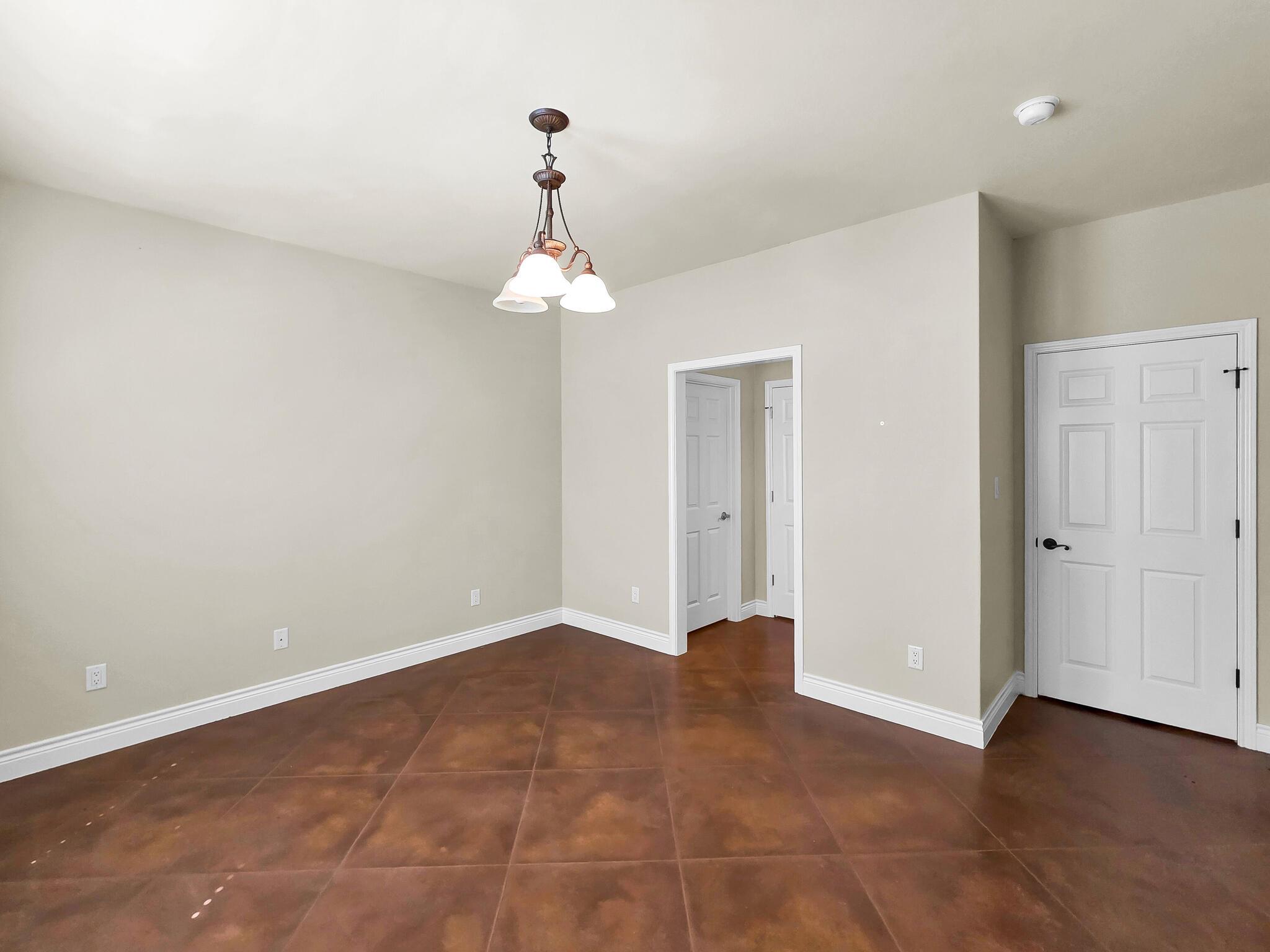 Image 17 of 39 For 301 Cr 253  