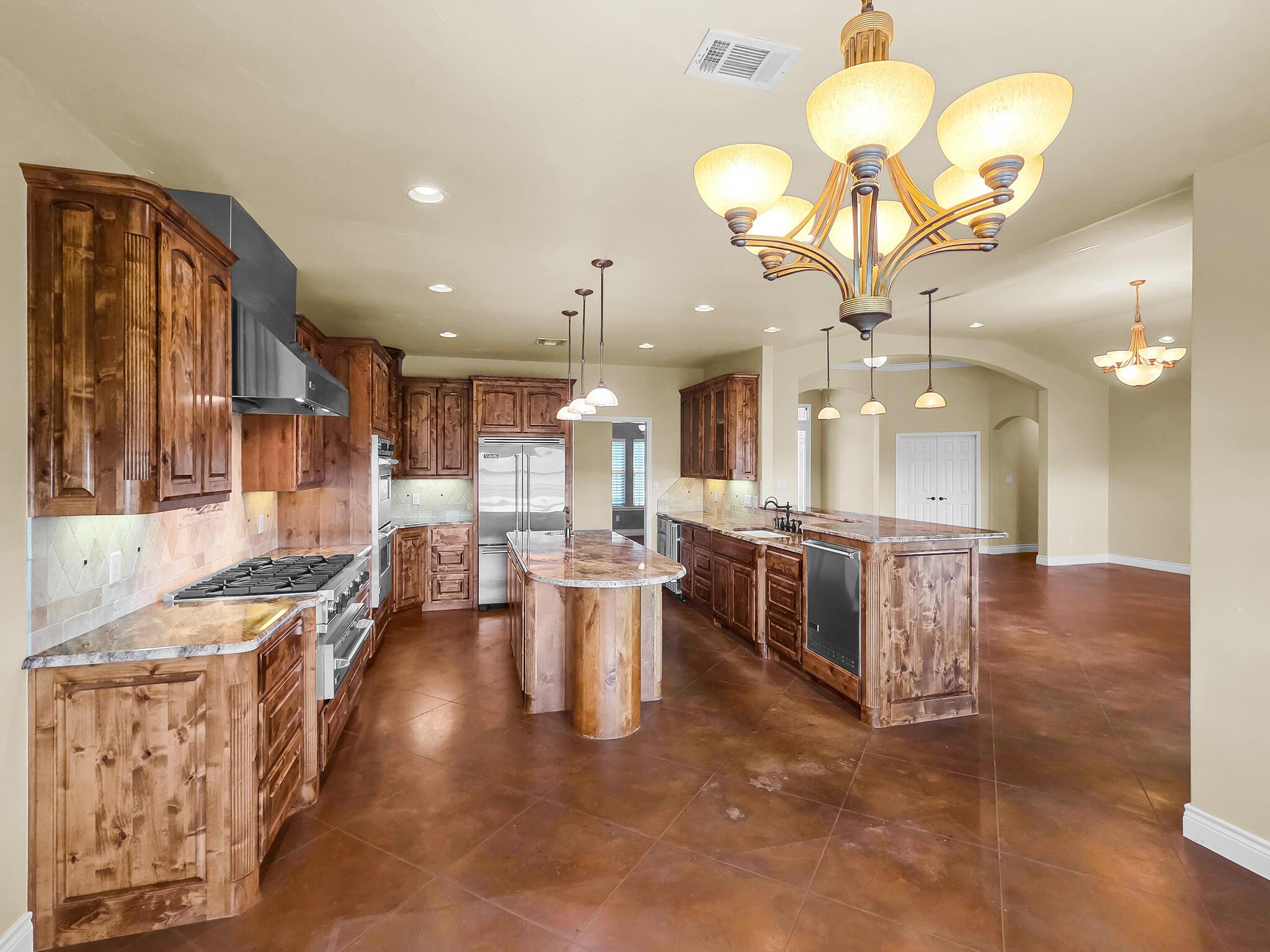 Image 23 of 39 For 301 Cr 253  