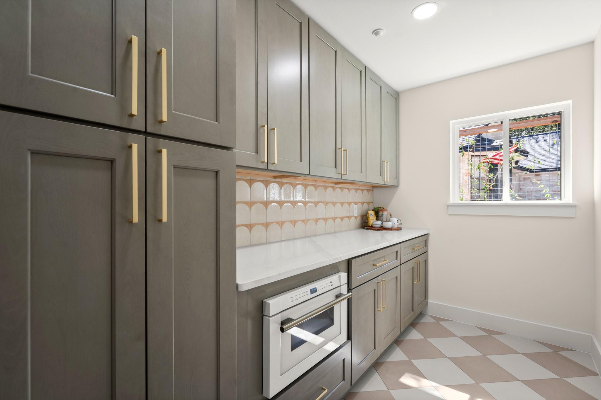 Image 19 of 40 For 11315 Menodora Dr