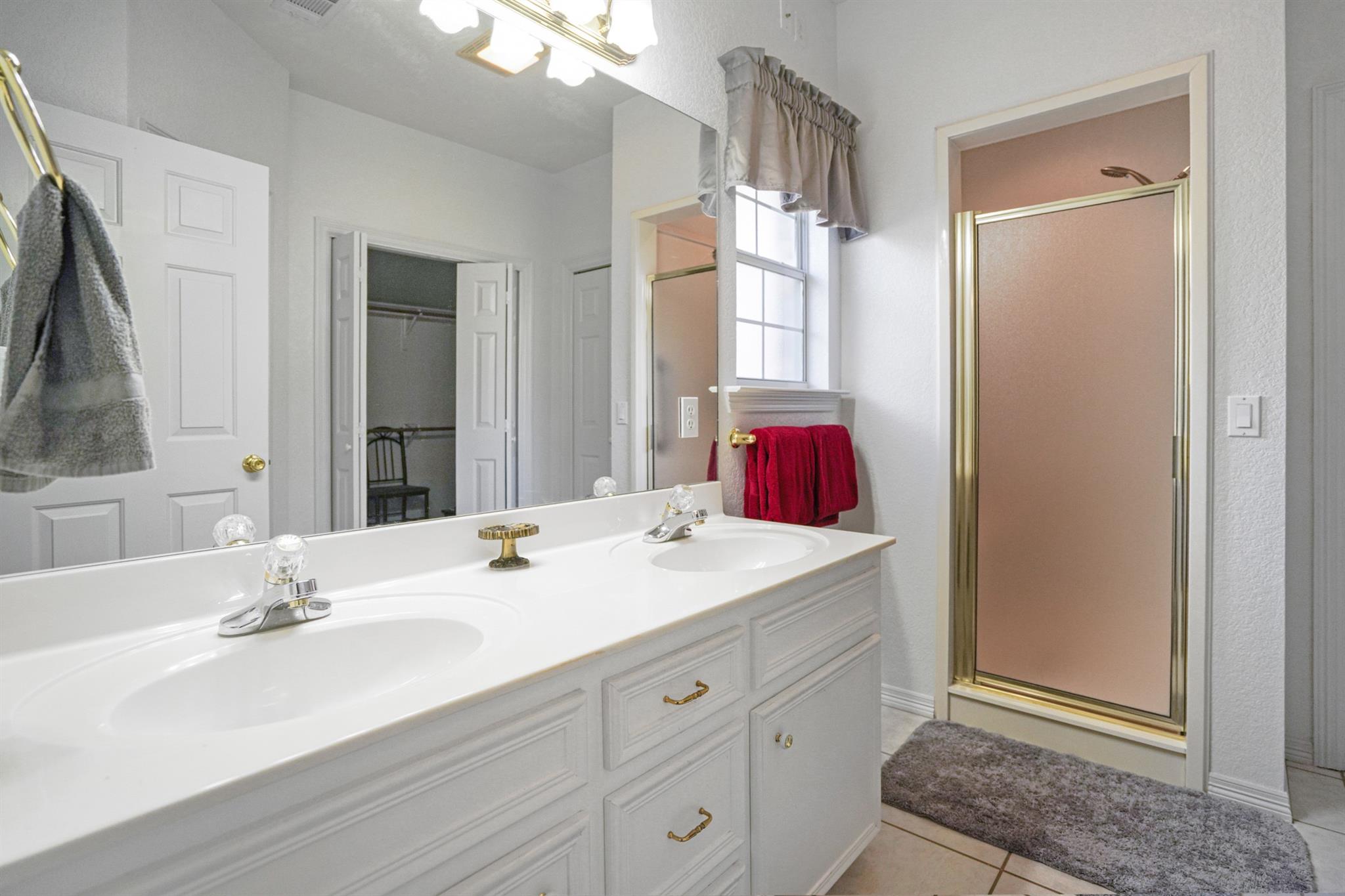 Image 16 of 33 For 2912 Brandy Ln