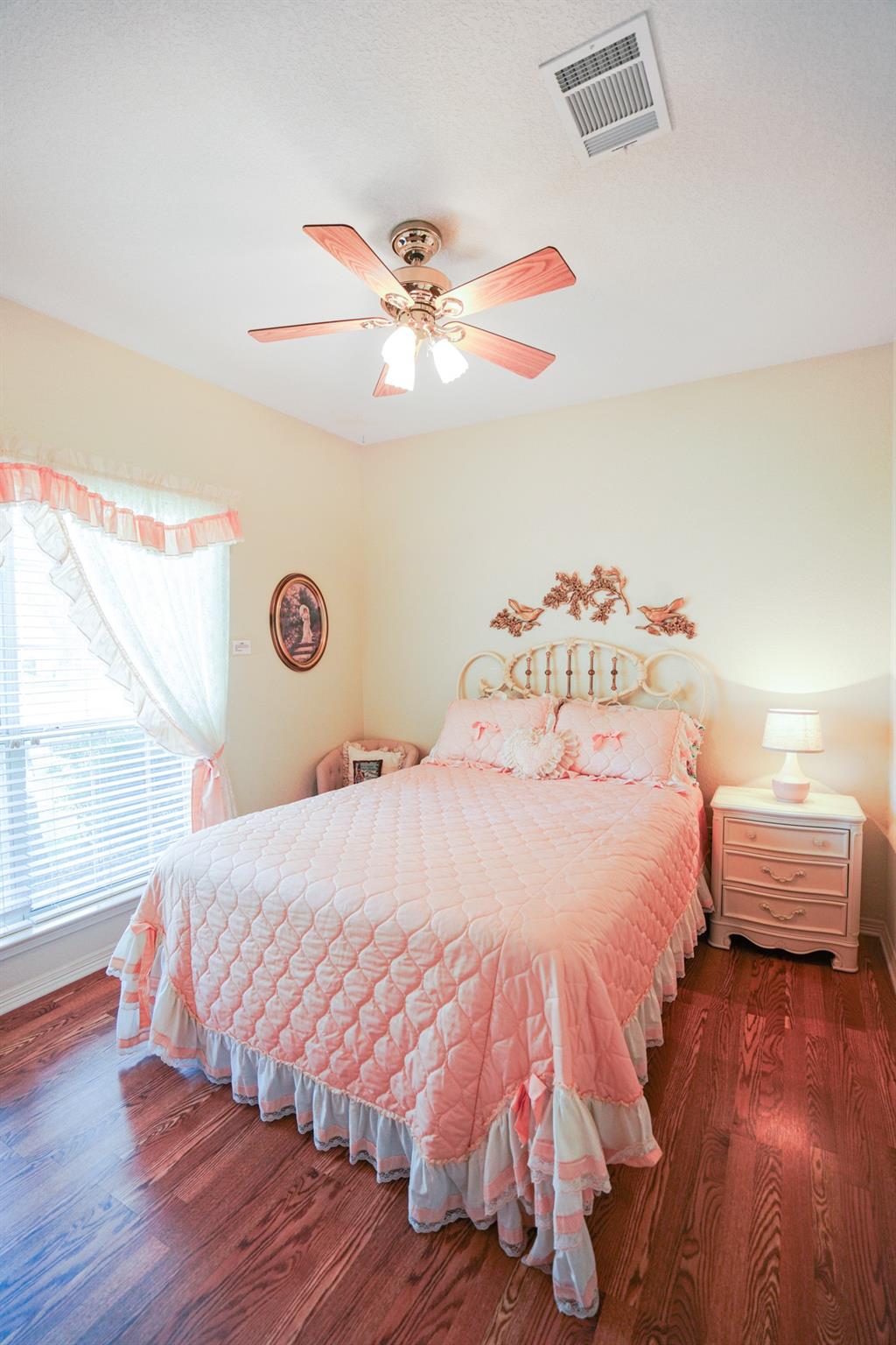 Image 18 of 33 For 2912 Brandy Ln