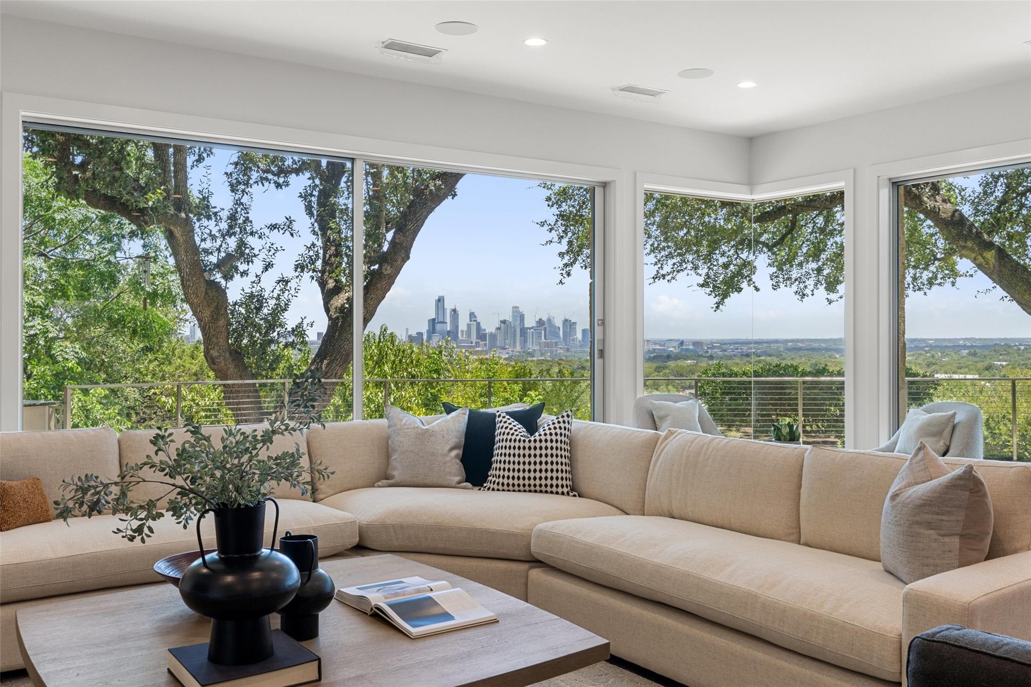 Details for 706 Las Lomas Dr, West Lake Hills, TX 78746