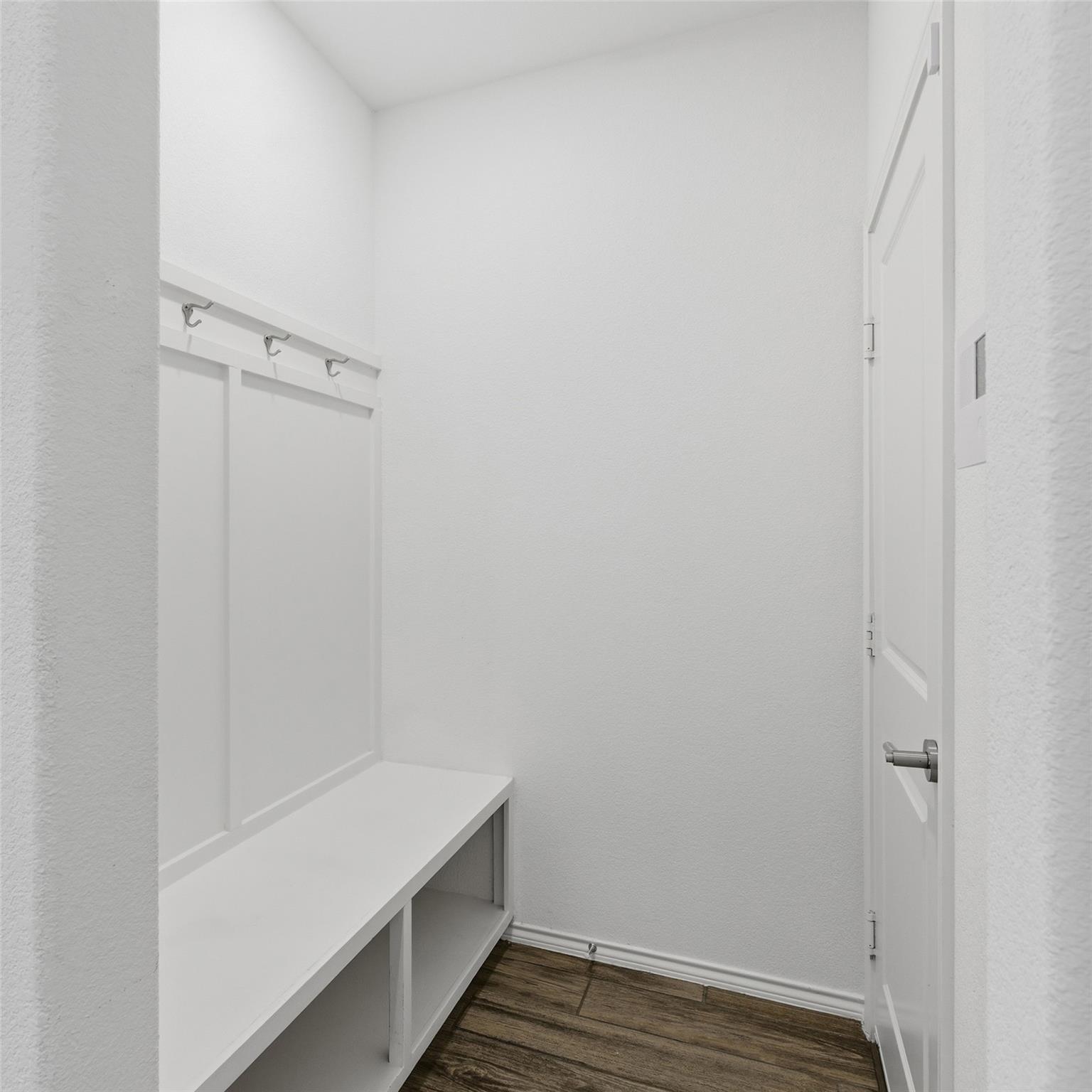 Image 18 of 33 For 655 Arroyo Sierra