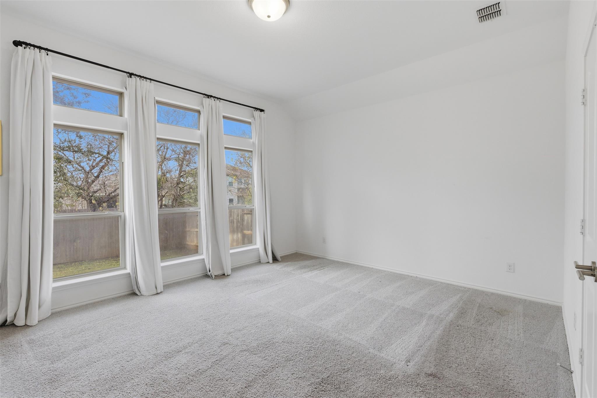 Image 7 of 33 For 655 Arroyo Sierra