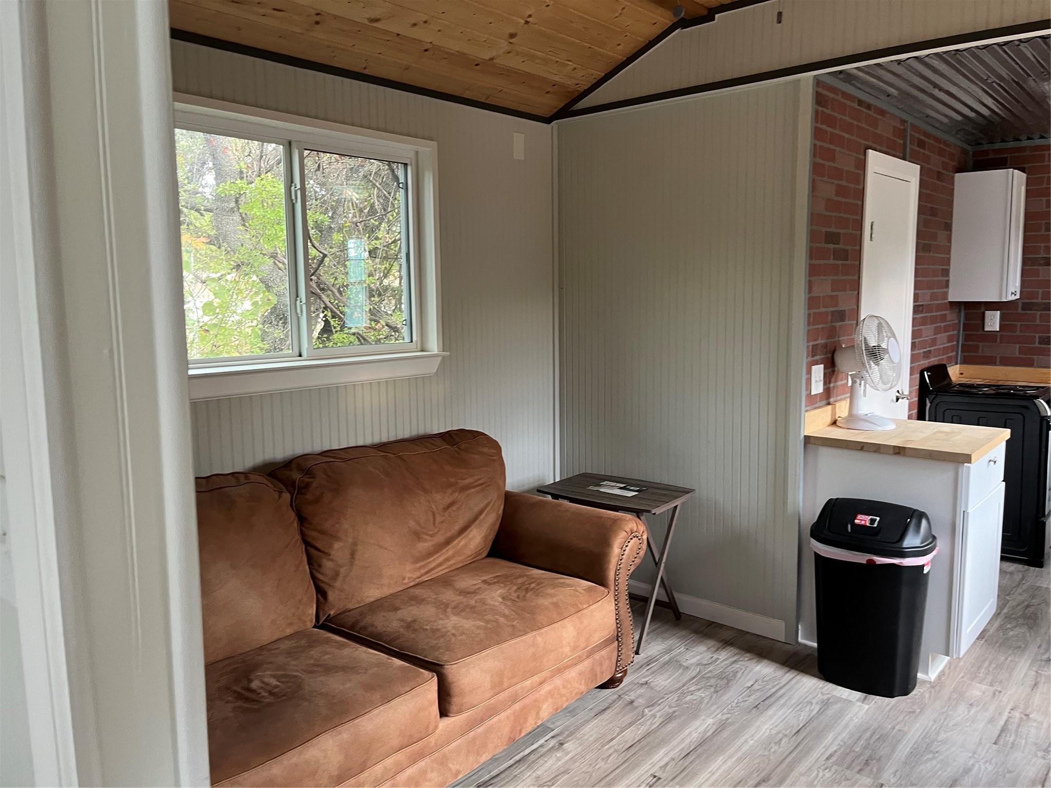 Image 12 of 40 For 740 County Road 334