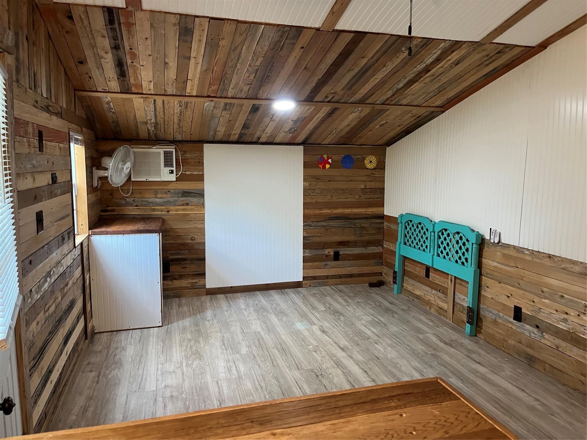 Image 24 of 40 For 740 County Road 334