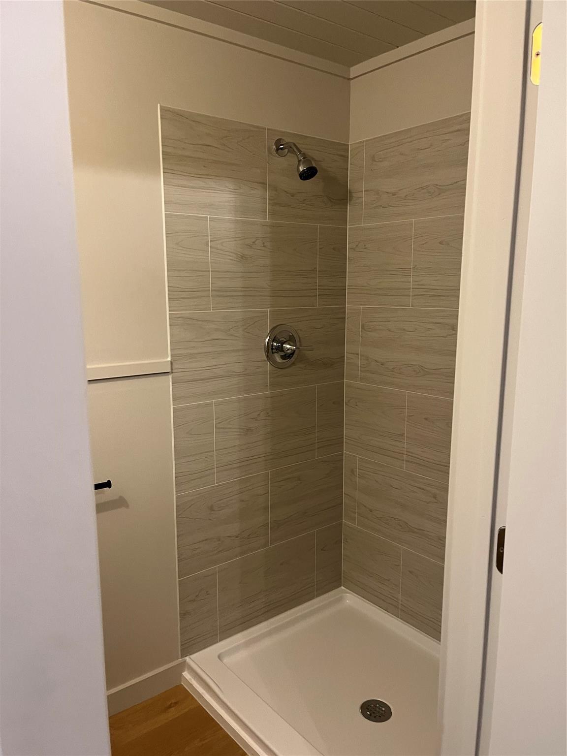 Image 30 of 40 For 740 County Road 334