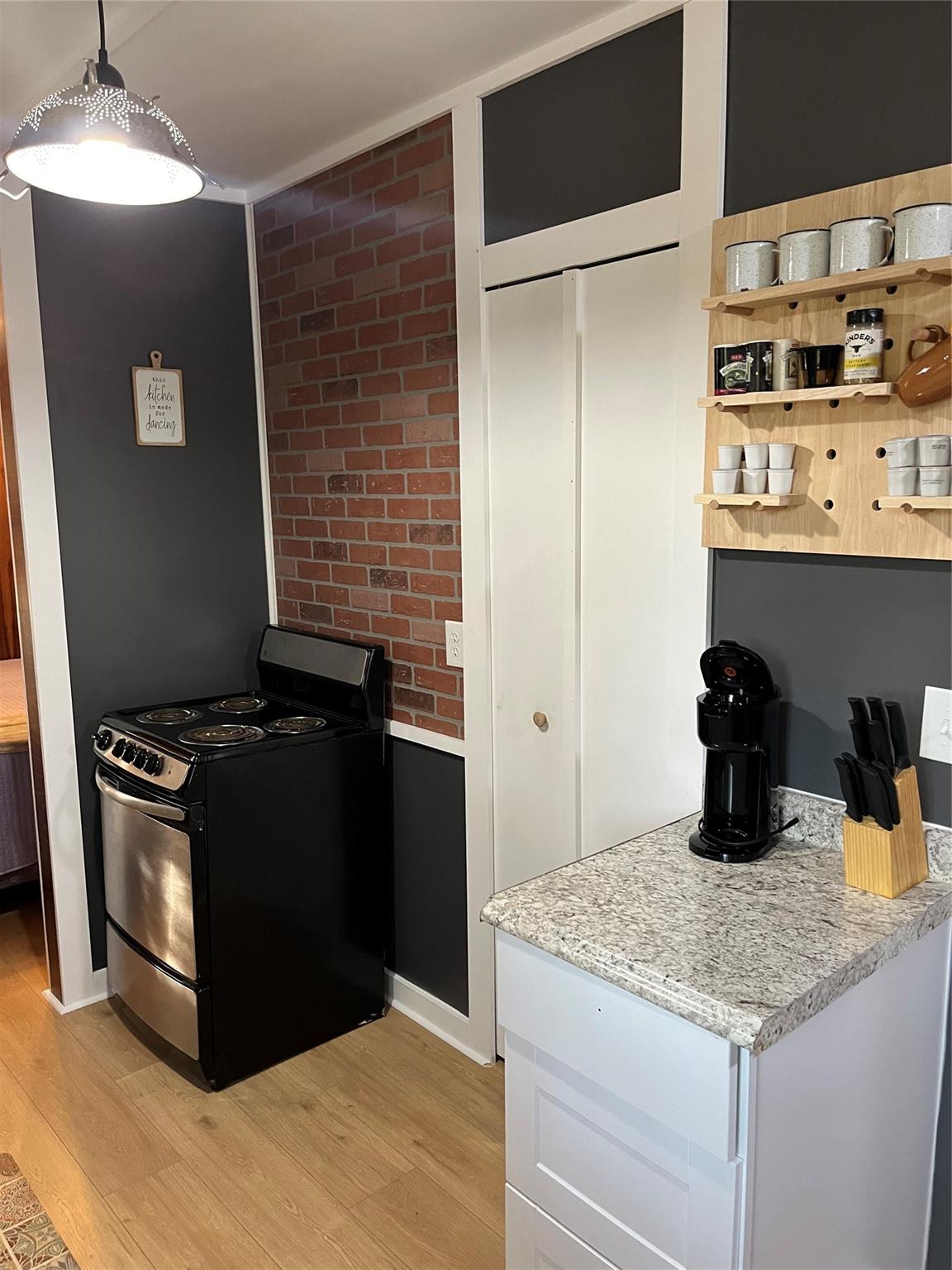 Image 36 of 40 For 740 County Road 334