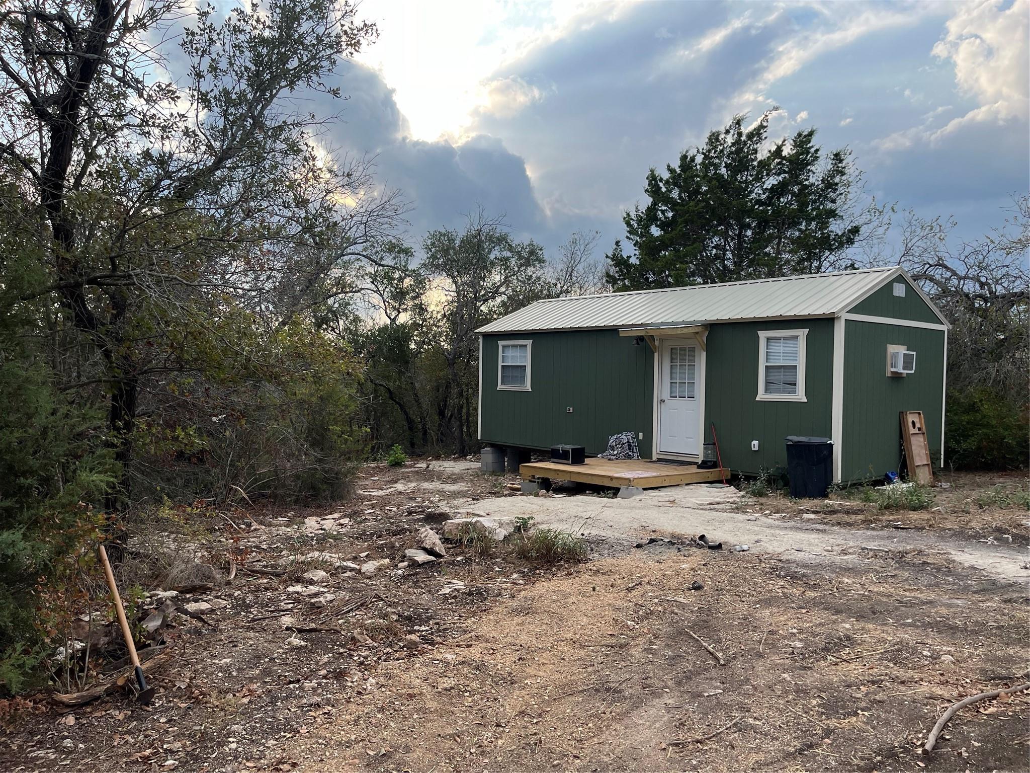 Image 4 of 40 For 740 County Road 334