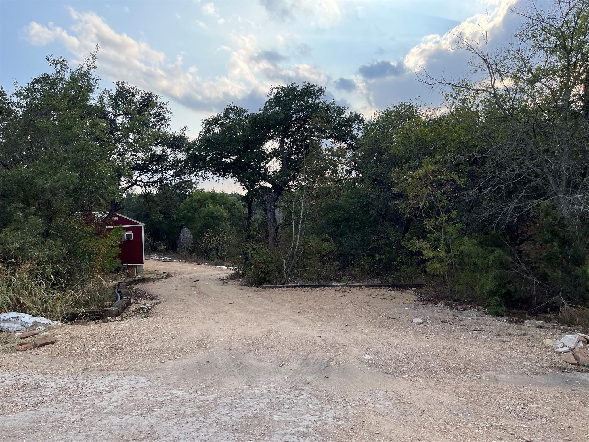 Image 7 of 40 For 740 County Road 334