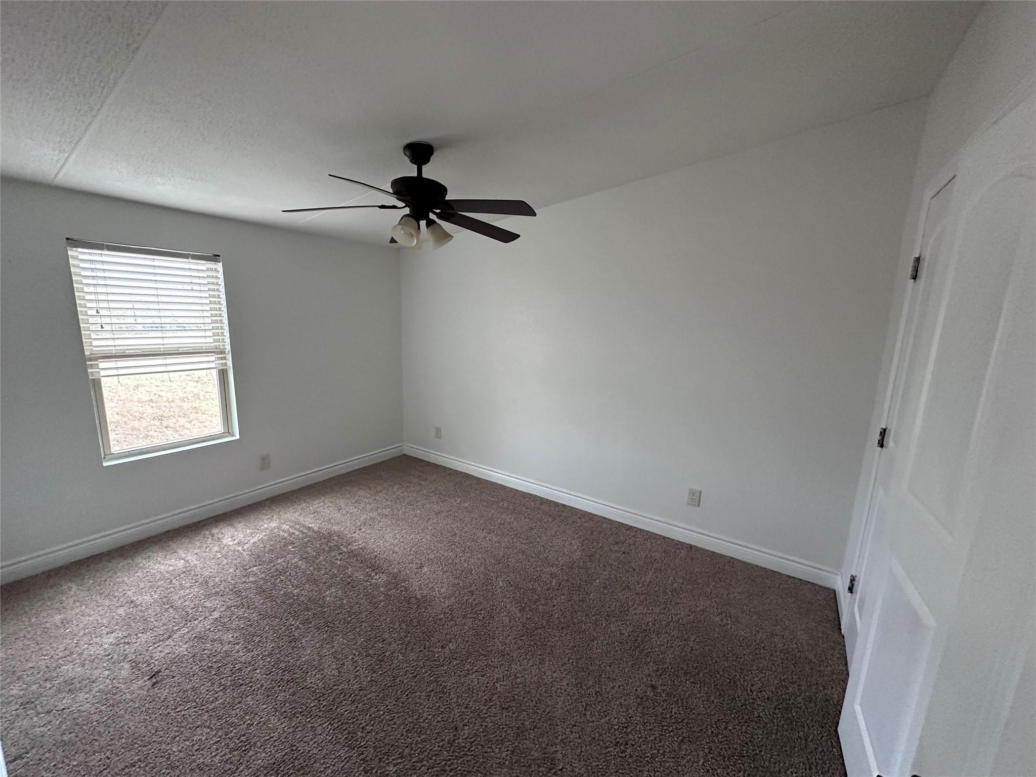 Image 24 of 35 For 1725 Fm 972  