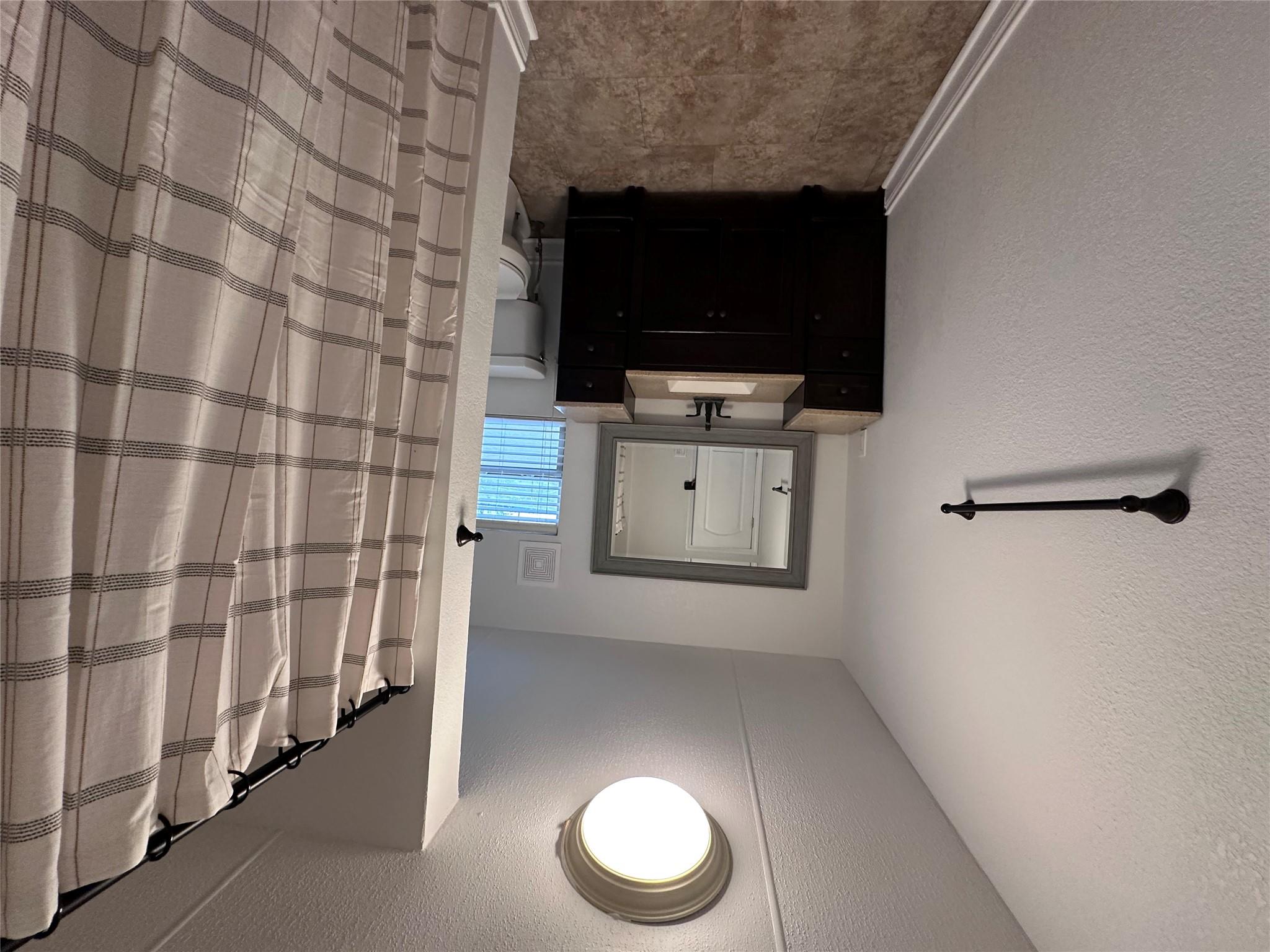 Image 27 of 35 For 1725 Fm 972  