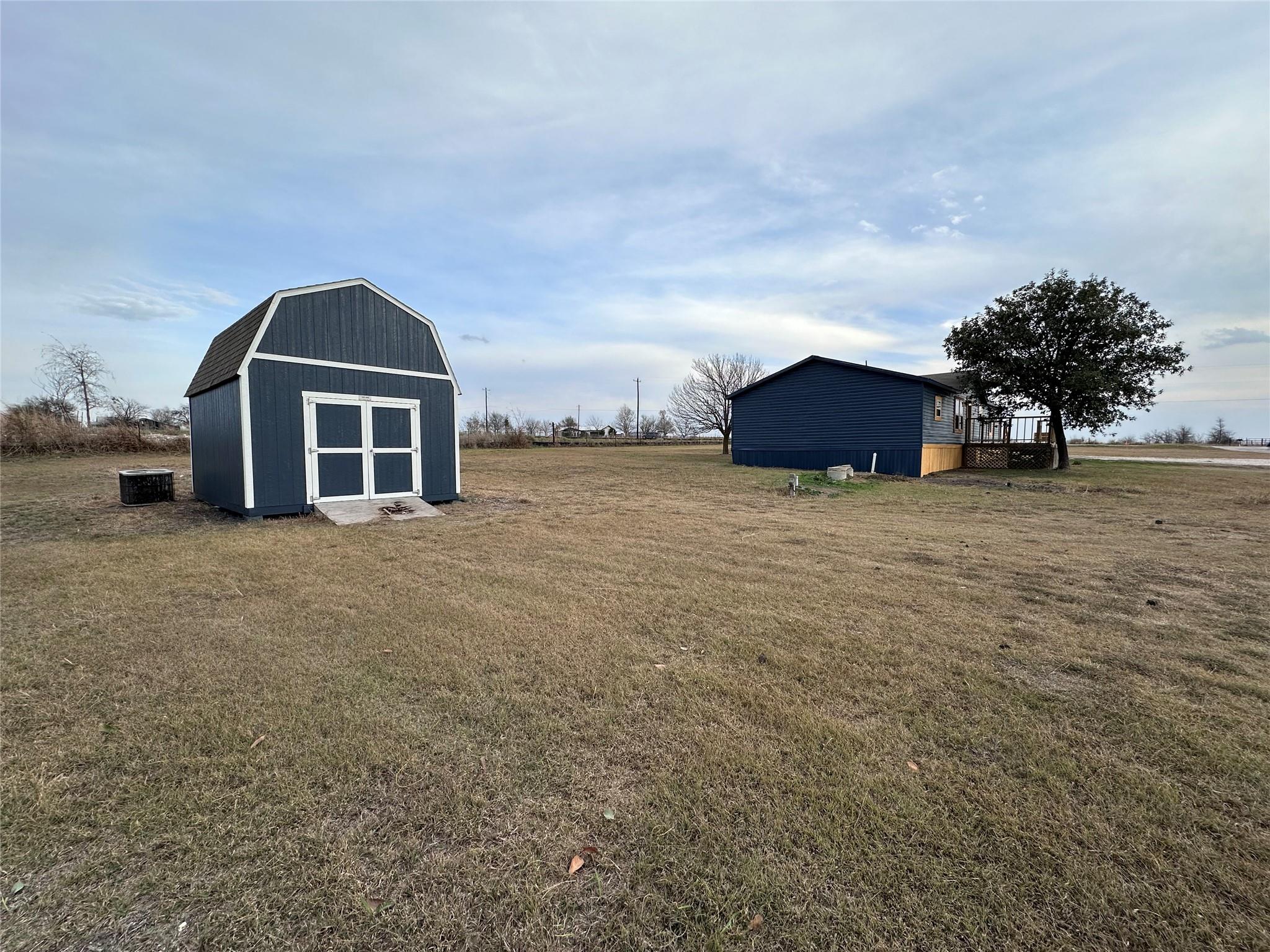 Image 6 of 35 For 1725 Fm 972  