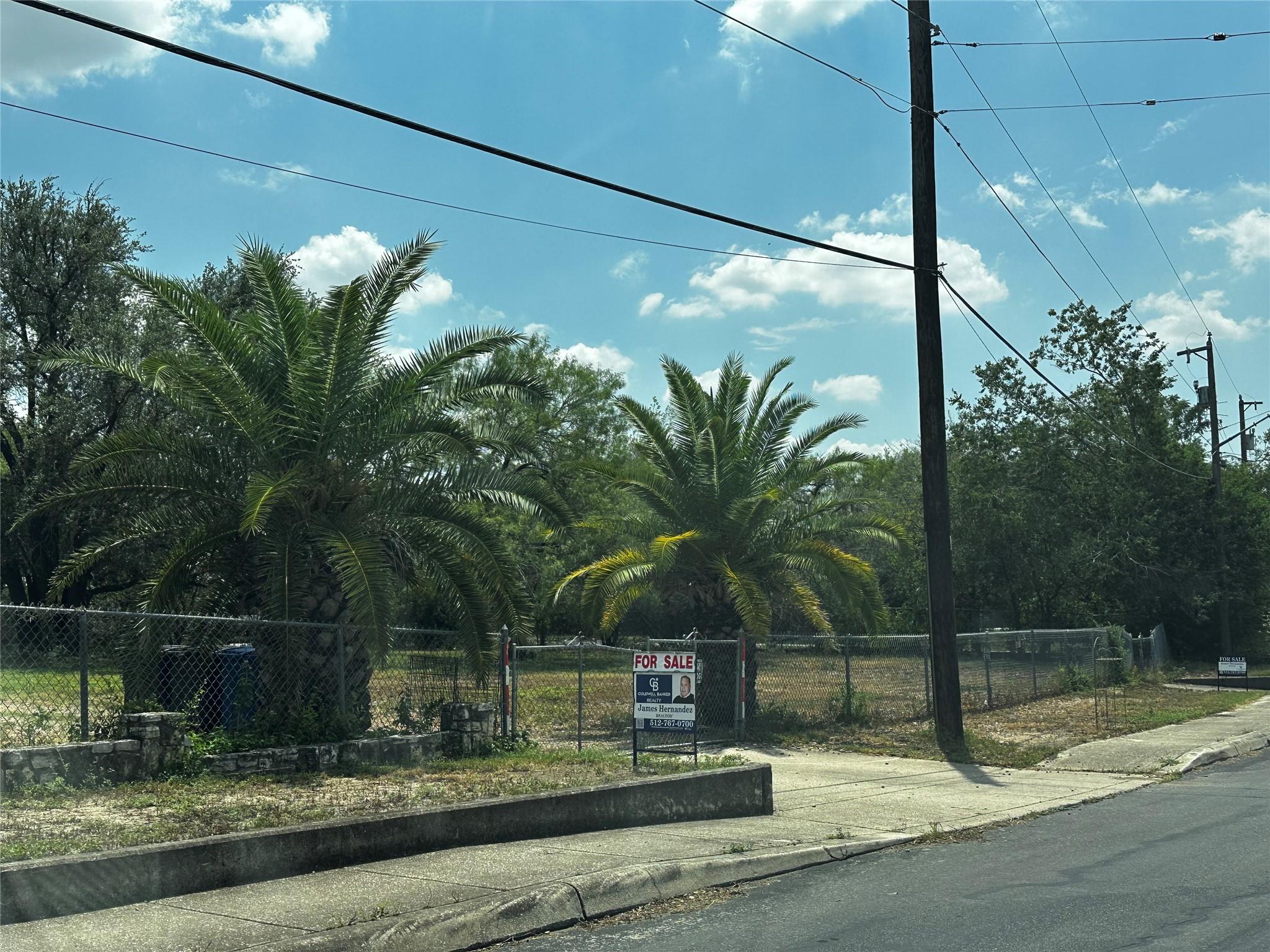 Image 11 of 11 For 7922 Dempsey St