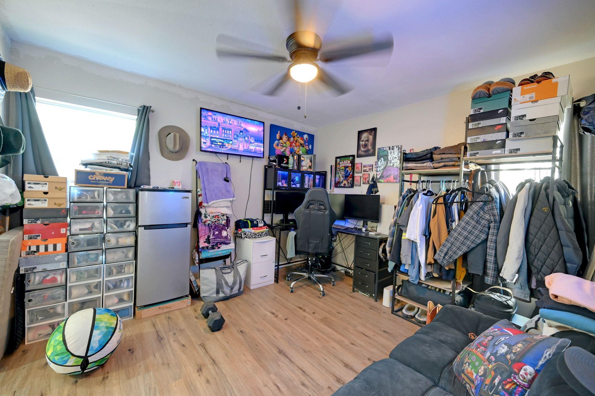 Image 3 of 20 For 6319 & 6321 Worchester Knl