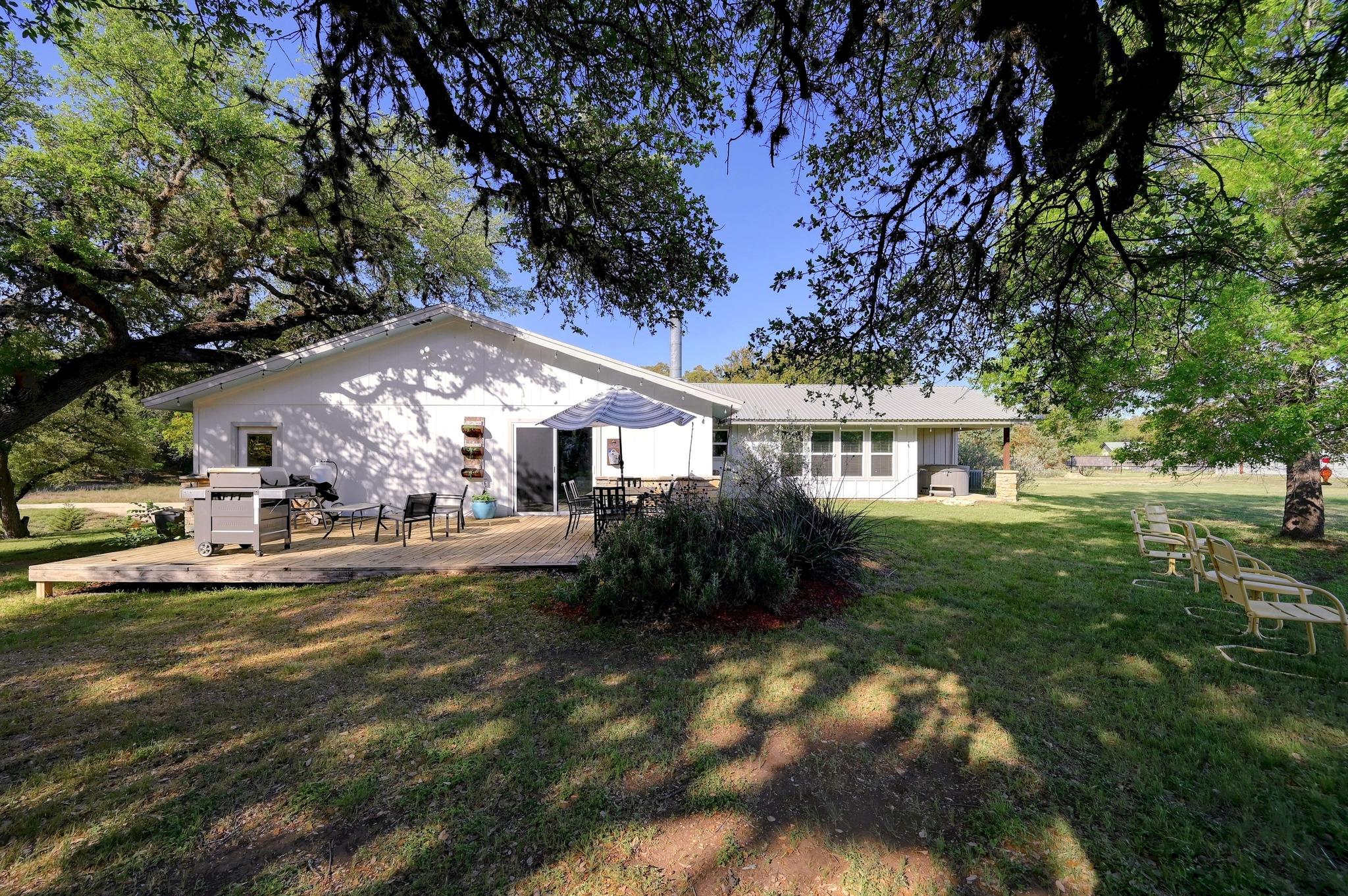 Image 22 of 36 For 842 Cougar Dr
