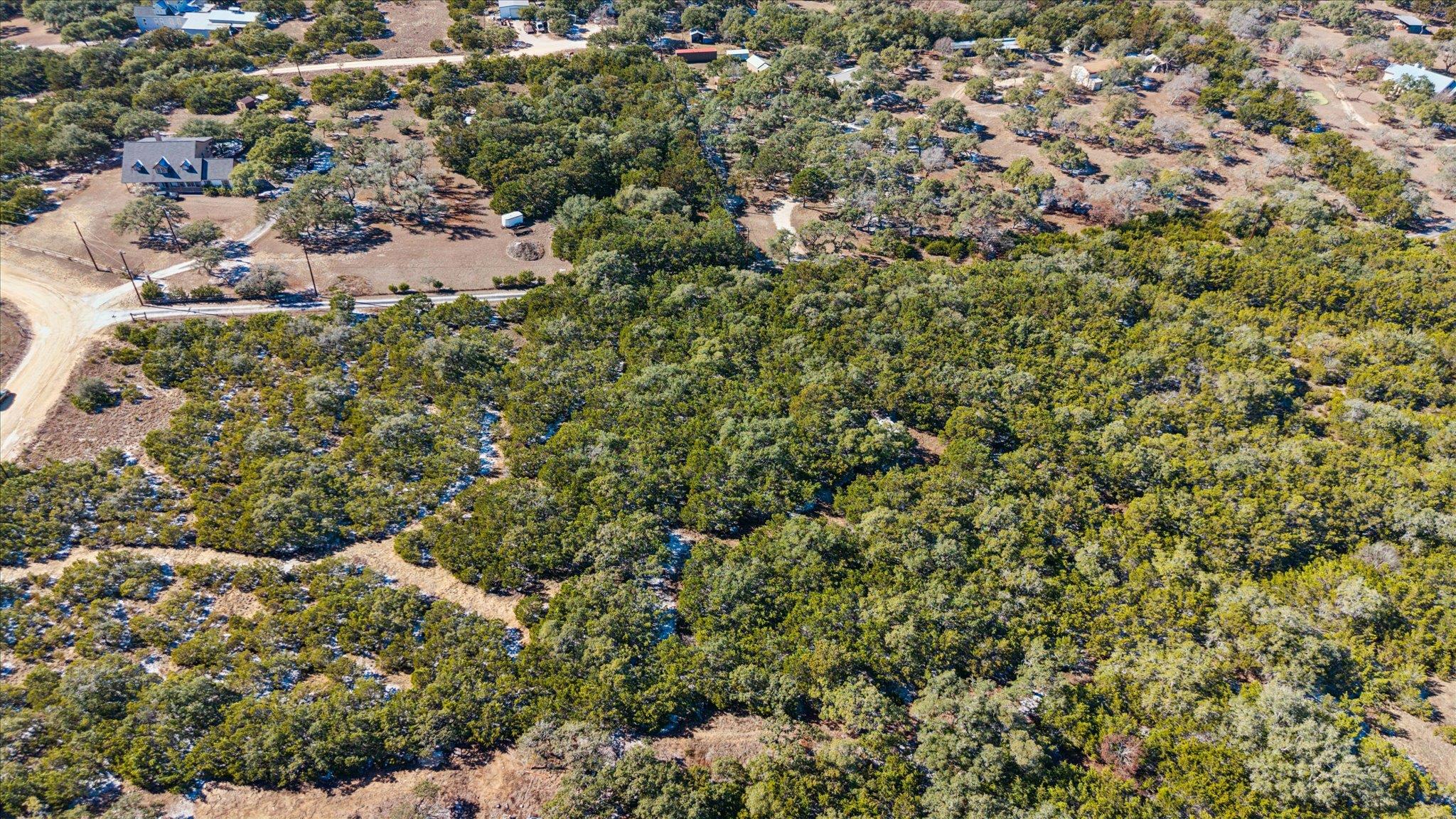 Image 2 of 5 For 0 Carriage Row