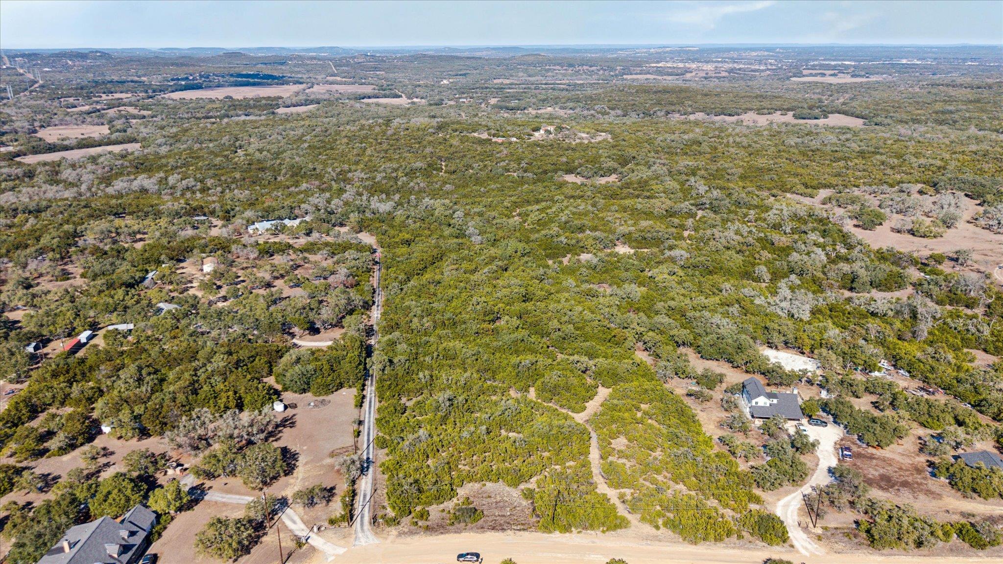 Image 4 of 5 For 0 Carriage Row