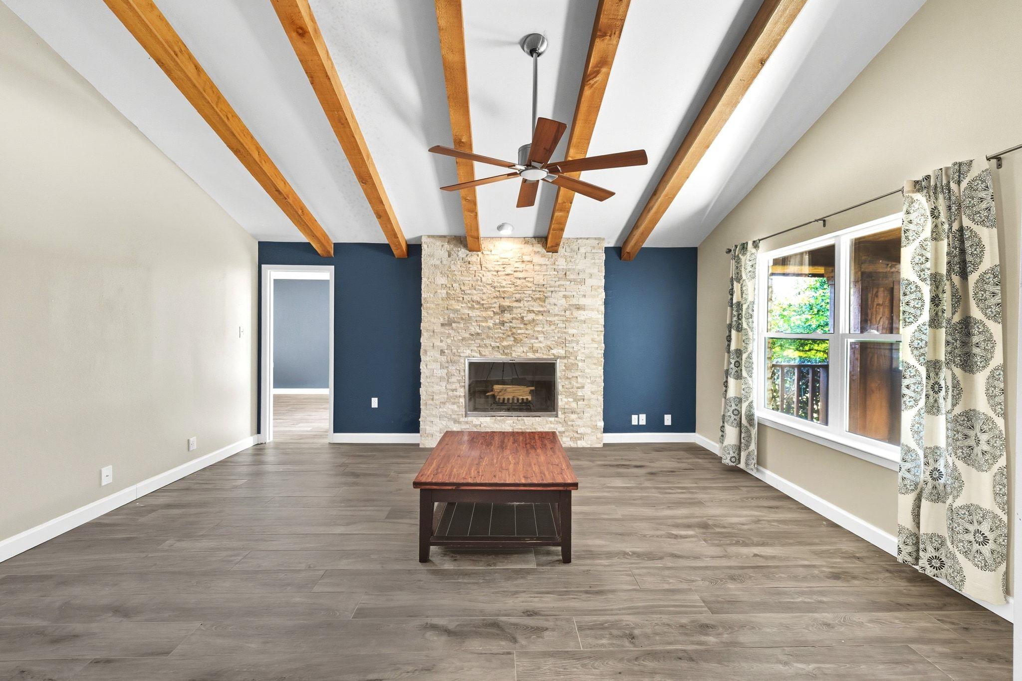 Image 7 of 40 For 1904 Cedar Ridge Dr