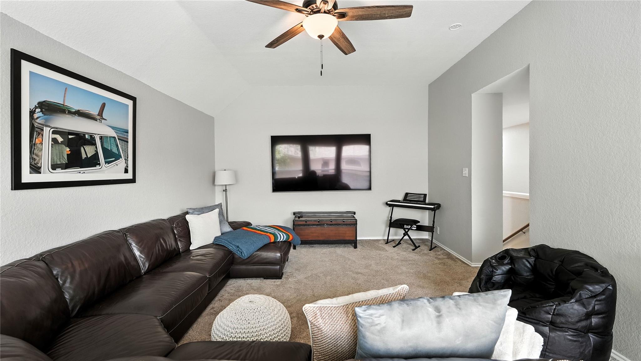 Image 23 of 37 For 2448 Woodbridge Way