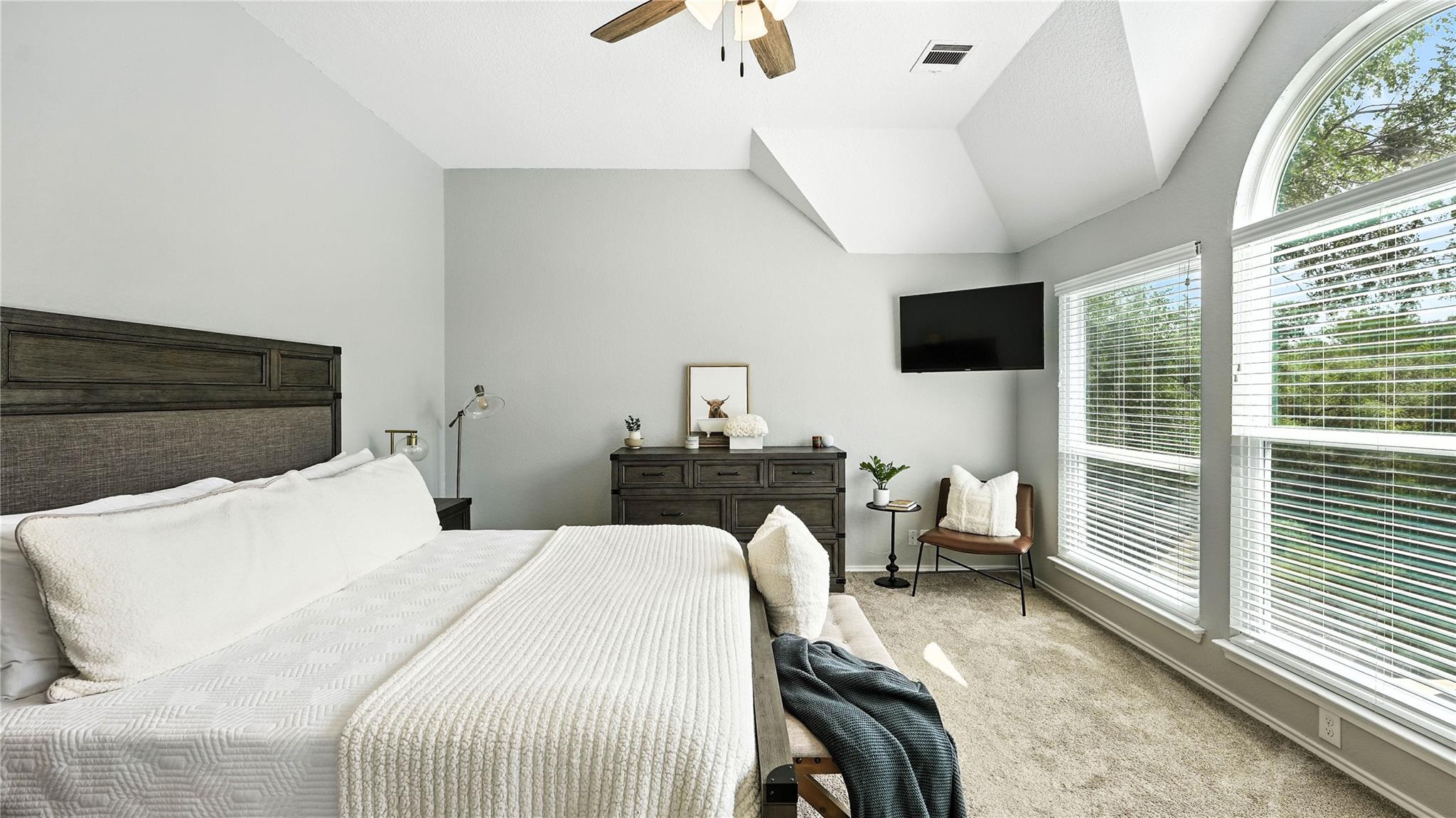 Image 25 of 37 For 2448 Woodbridge Way