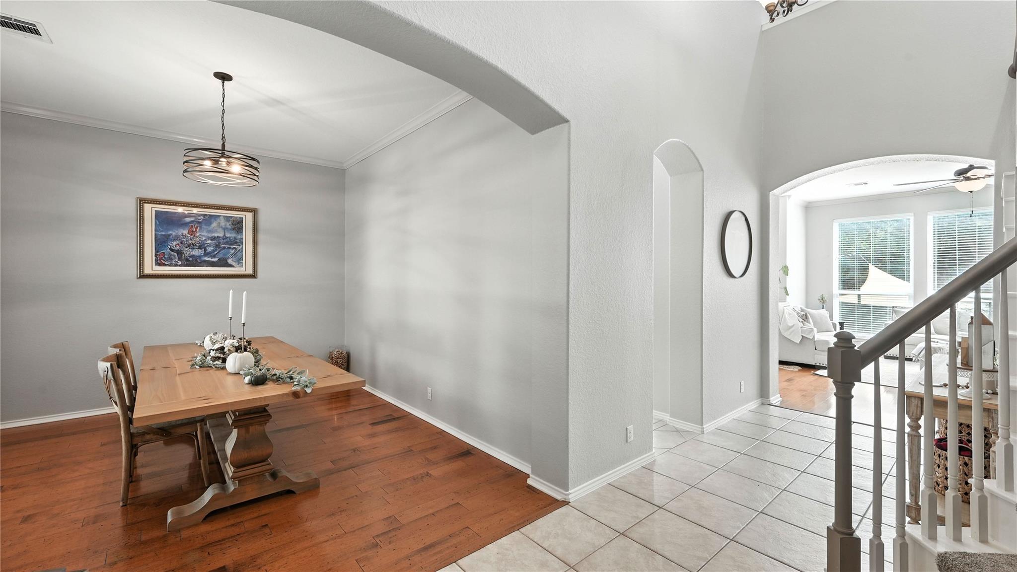 Image 3 of 37 For 2448 Woodbridge Way