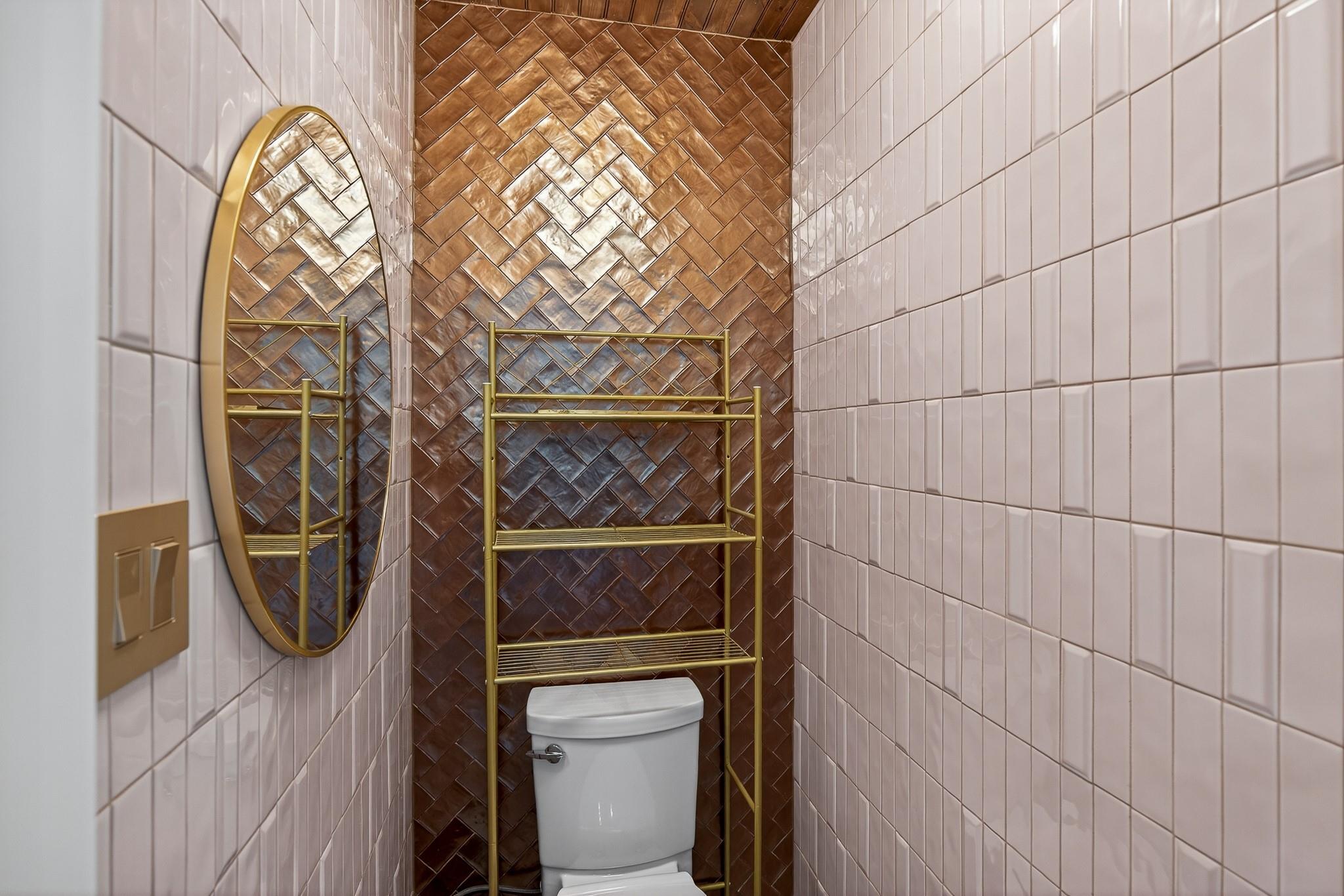 Image 16 of 38 For 105 Us Hwy 281 N