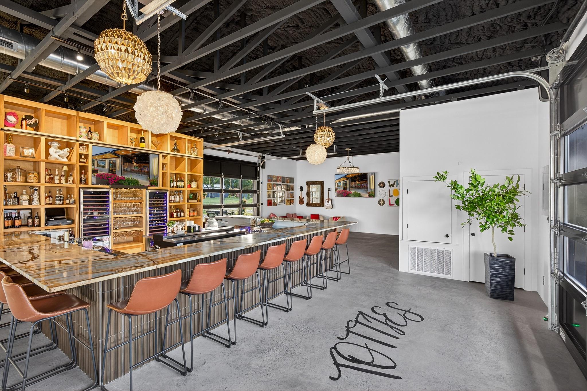 Image 20 of 38 For 105 Us Hwy 281 N