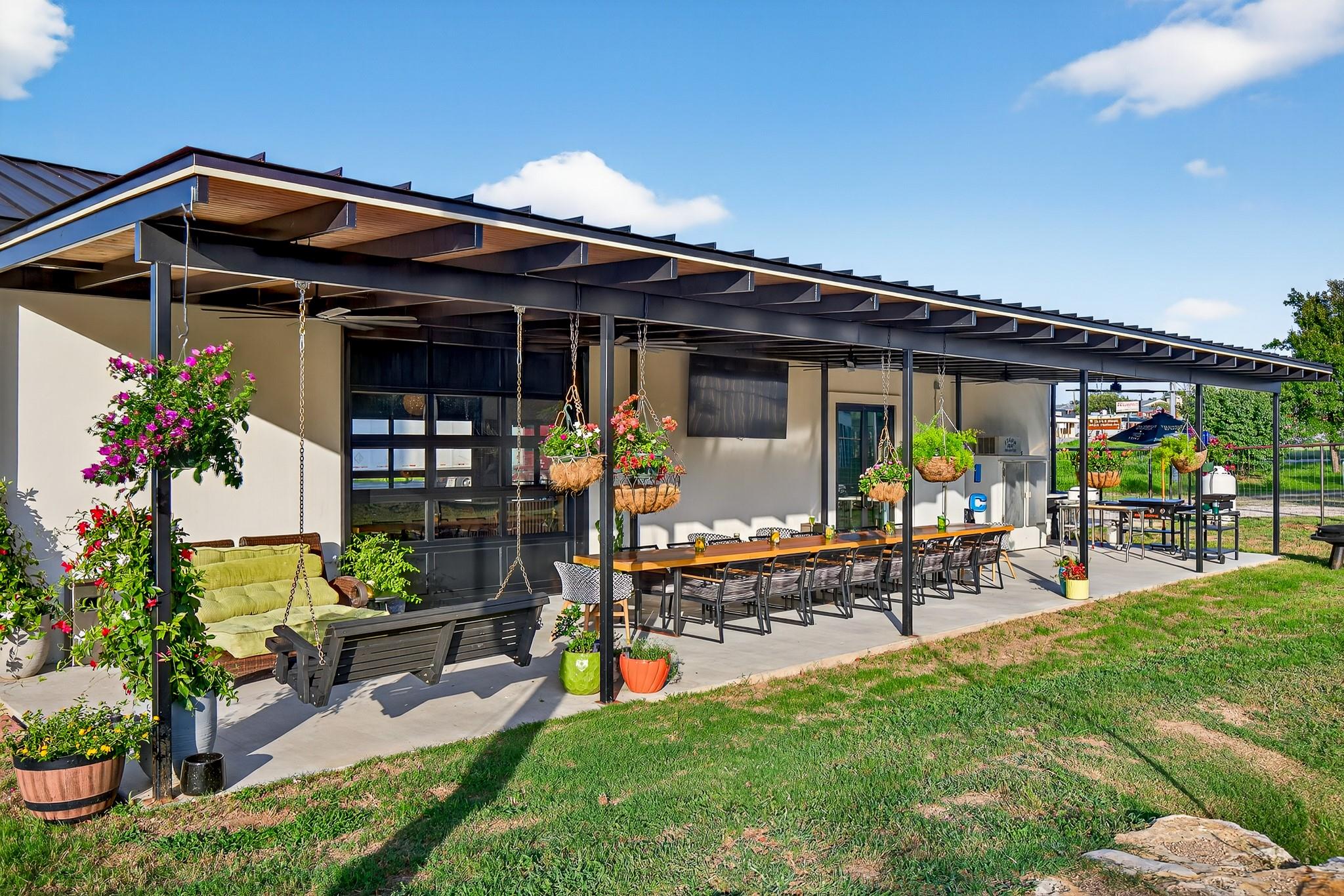 Image 29 of 38 For 105 Us Hwy 281 N