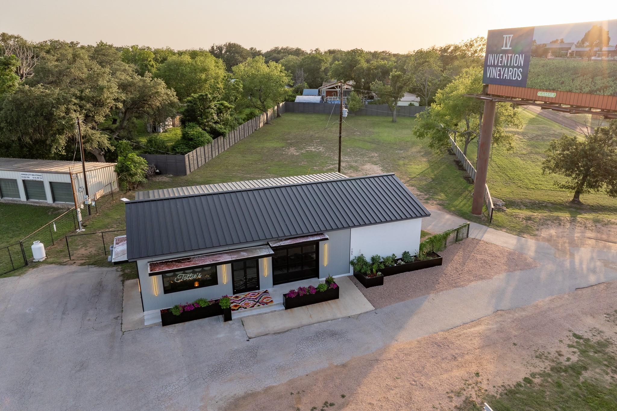 Image 33 of 38 For 105 Us Hwy 281 N