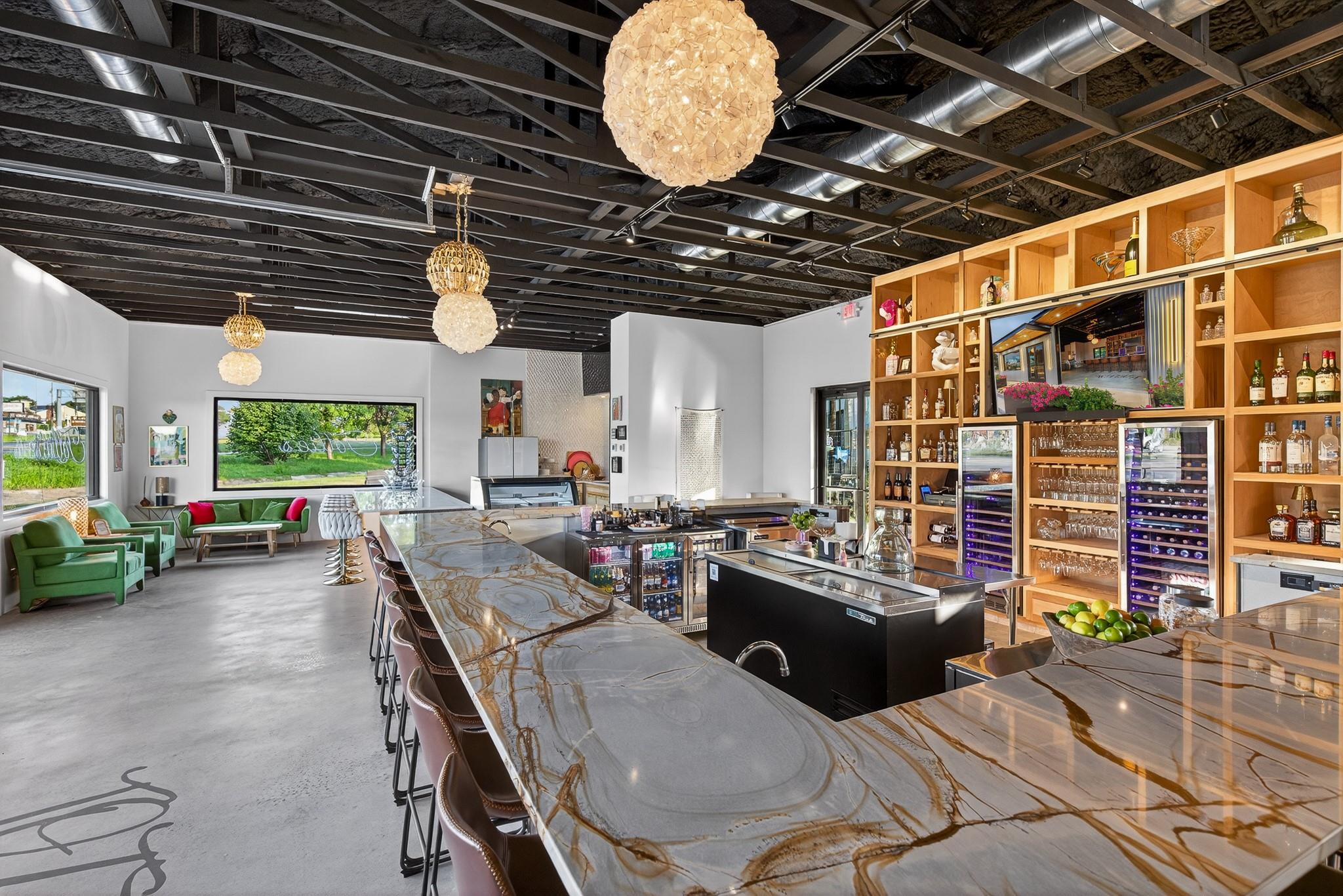 Image 4 of 38 For 105 Us Hwy 281 N