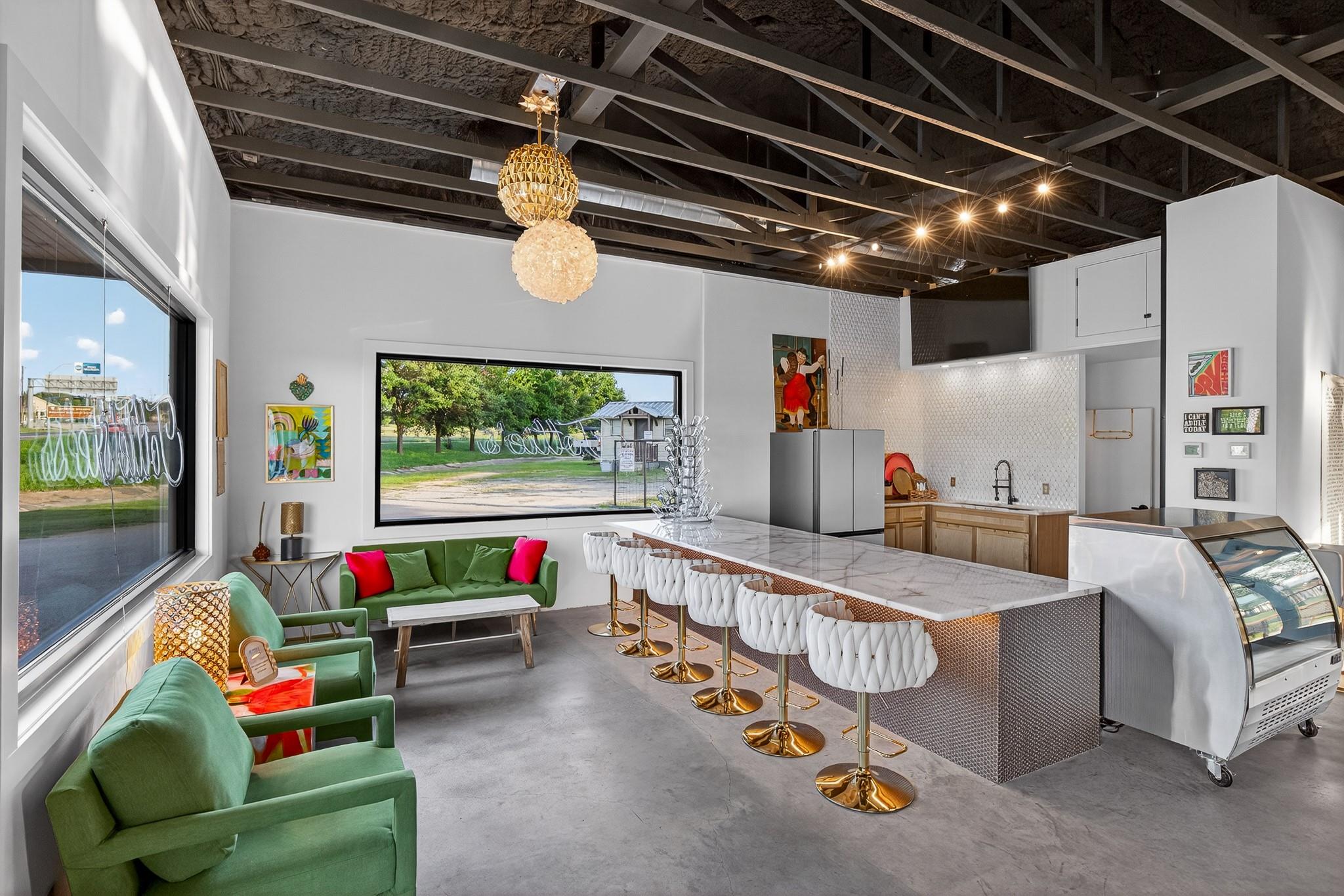 Image 6 of 38 For 105 Us Hwy 281 N