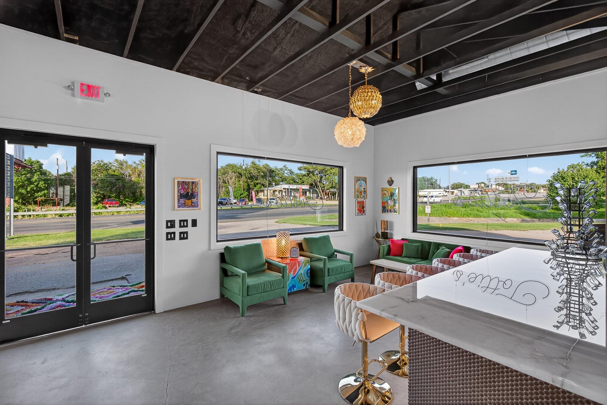 Image 7 of 38 For 105 Us Hwy 281 N