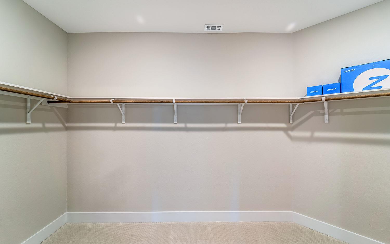 Image 19 of 32 For 3513 White Cloud