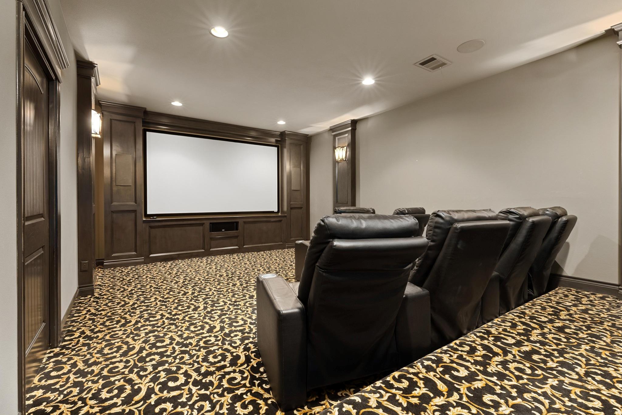 Image 28 of 40 For 216 Vista Ln