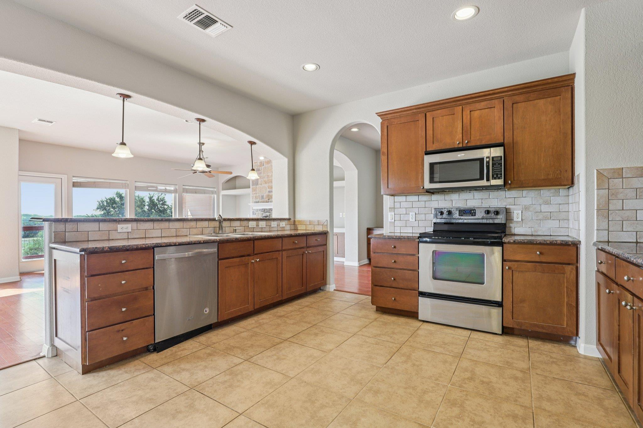 Image 10 of 27 For 1477 Lavaca  