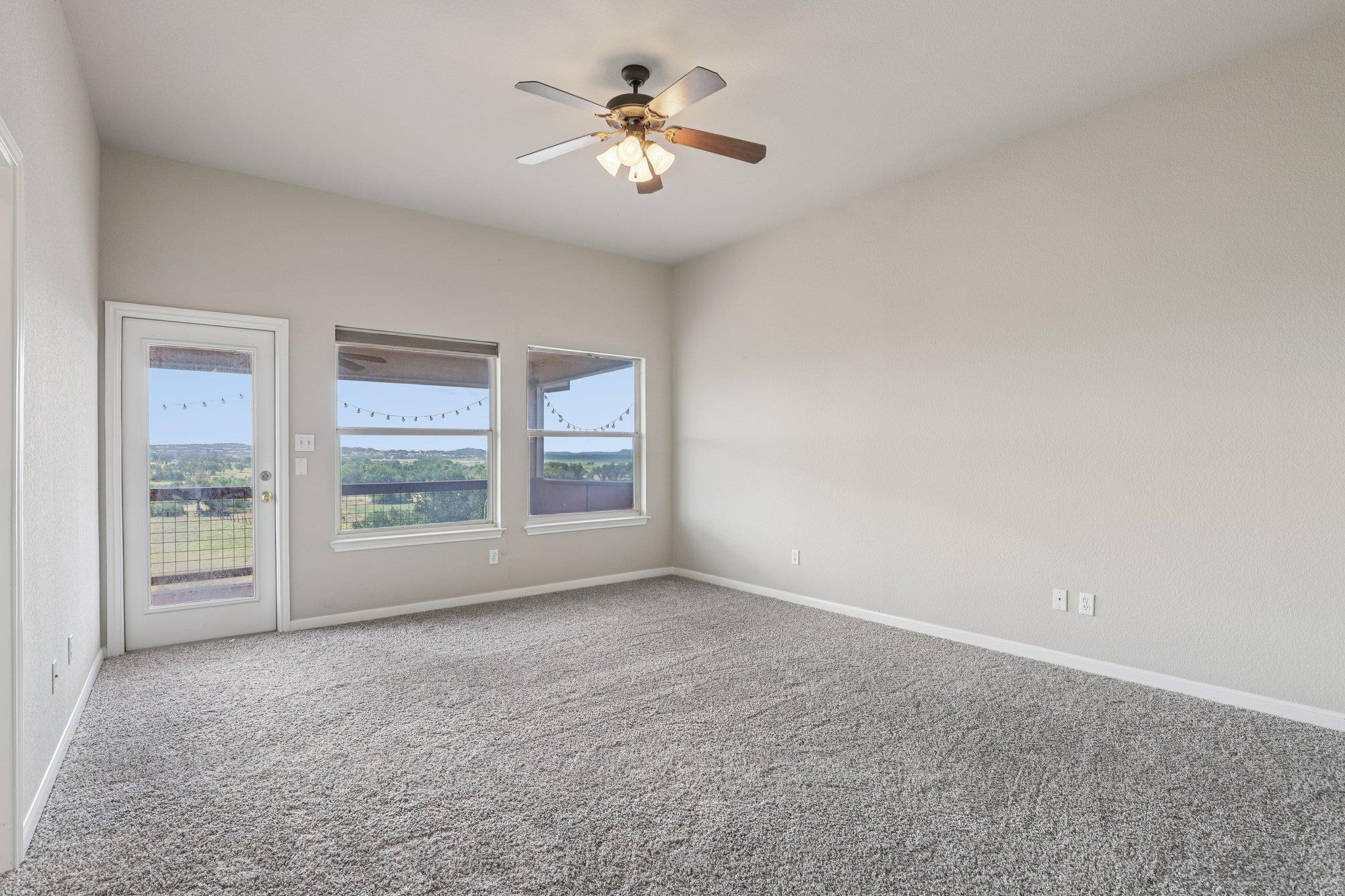 Image 16 of 27 For 1477 Lavaca  